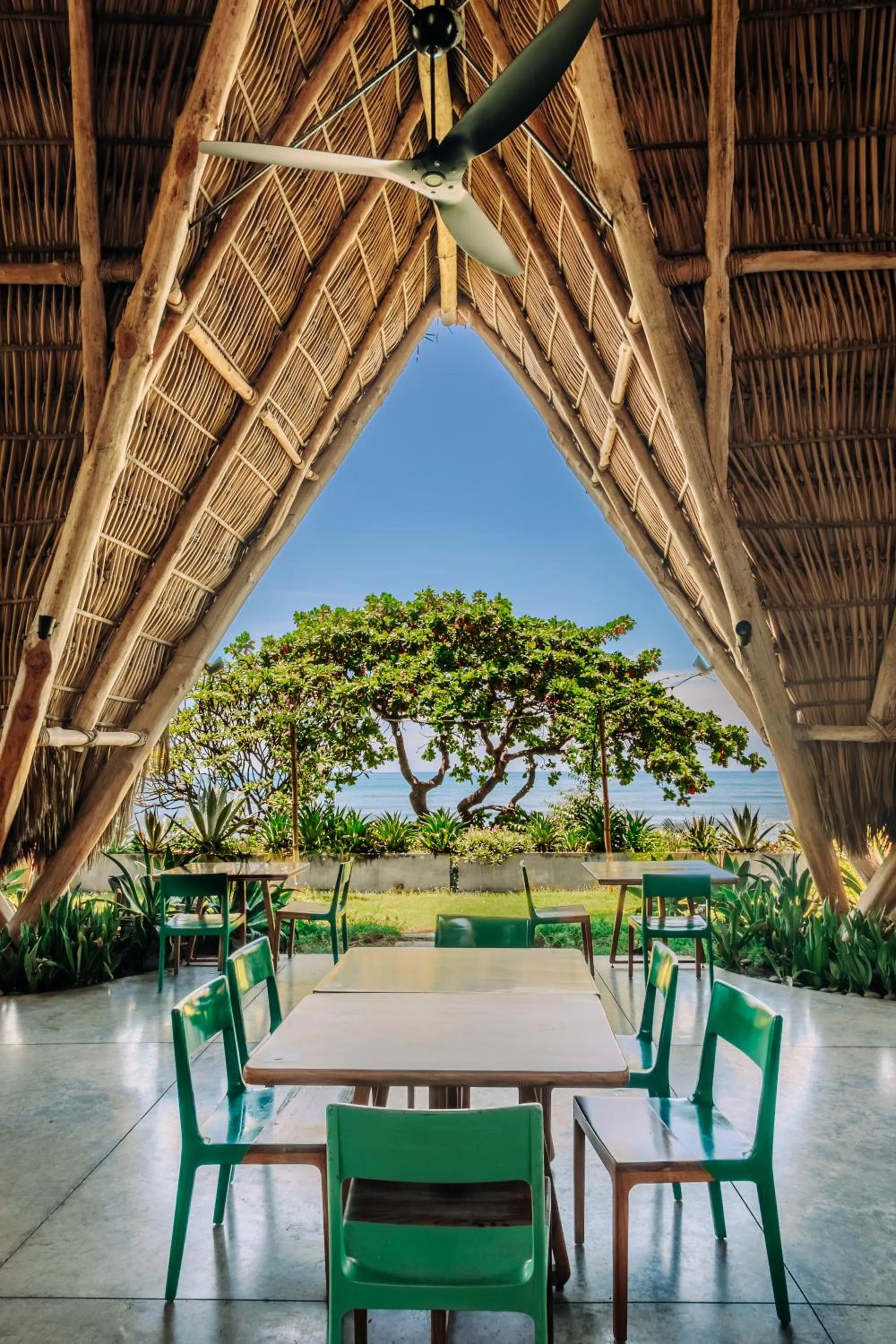 Puro Surf Hotel & Performance Academy