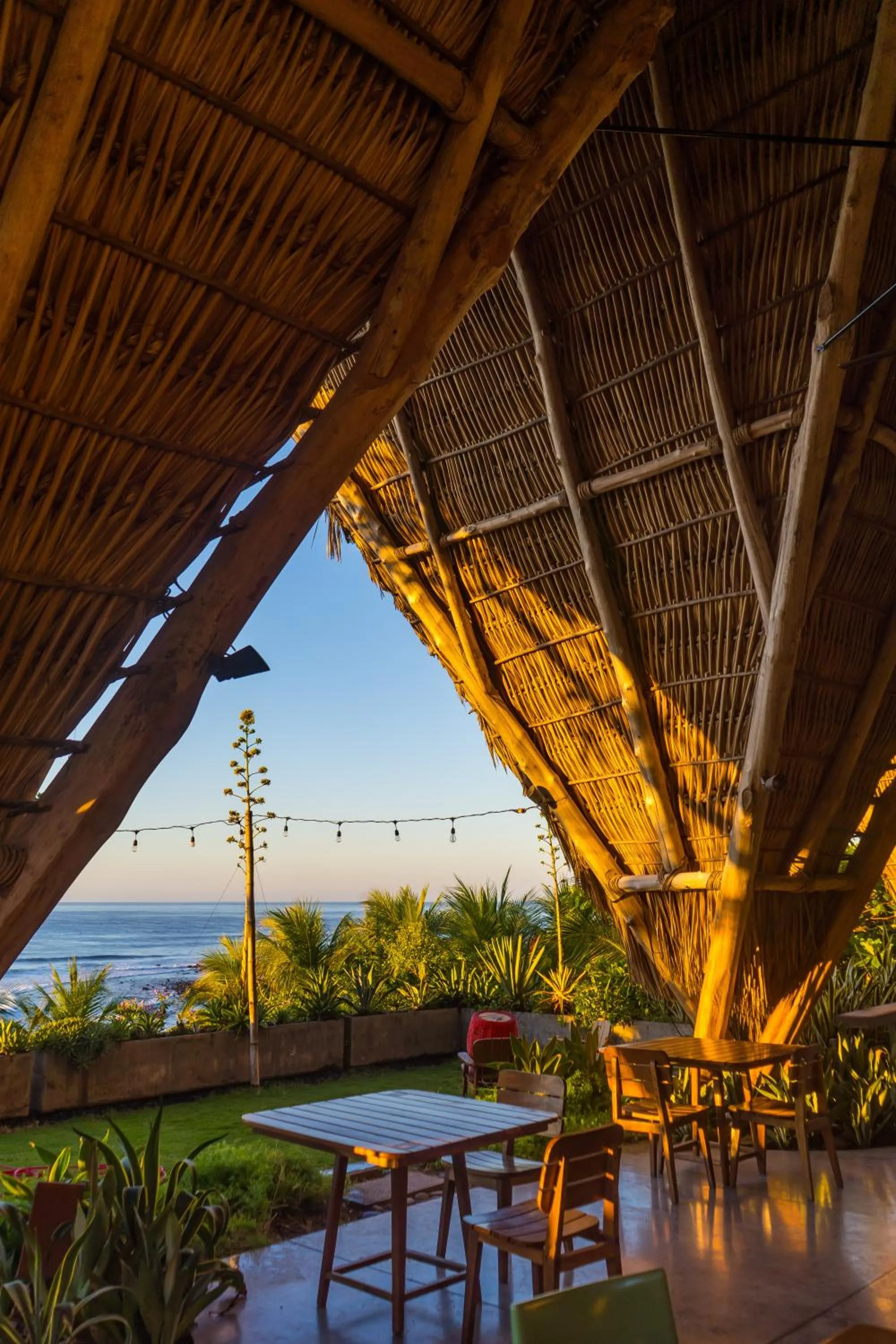 Puro Surf Hotel & Performance Academy