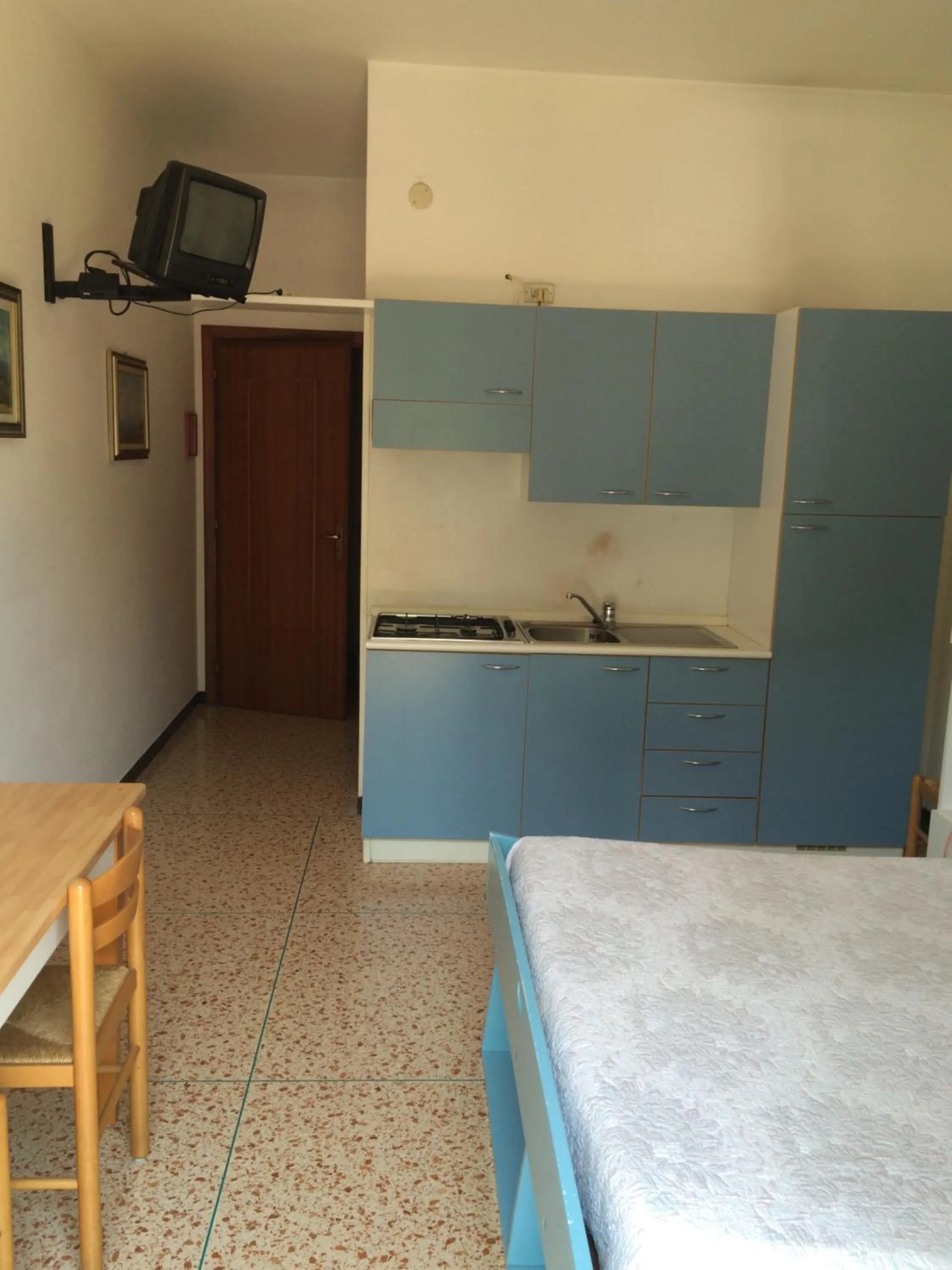 Photo of the whole room in Residence la Vignetta