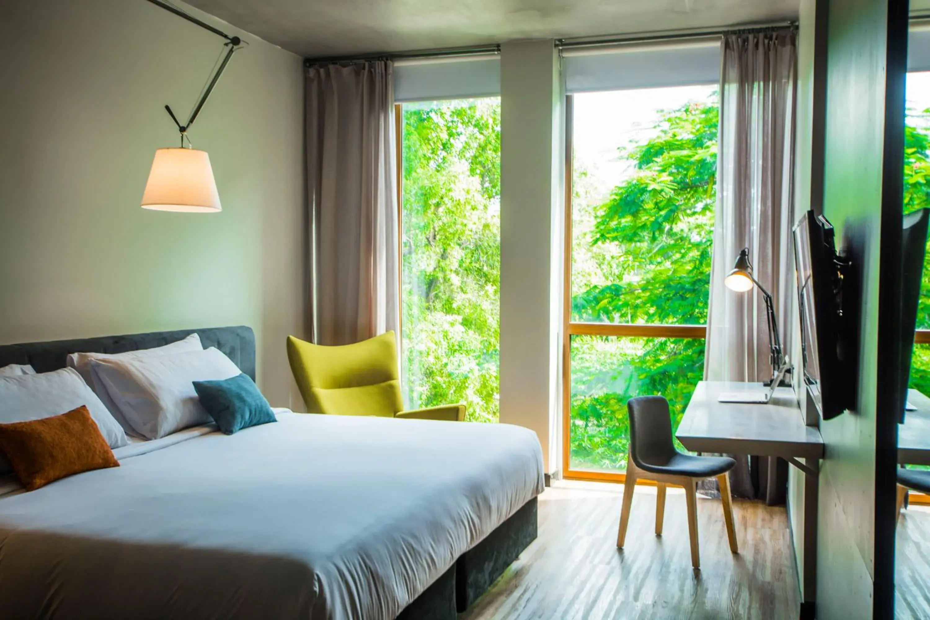 Photo of the whole room, Bed in Five Hotel & Residences Photo of the whole room, Bed in Five Hotel & Residences