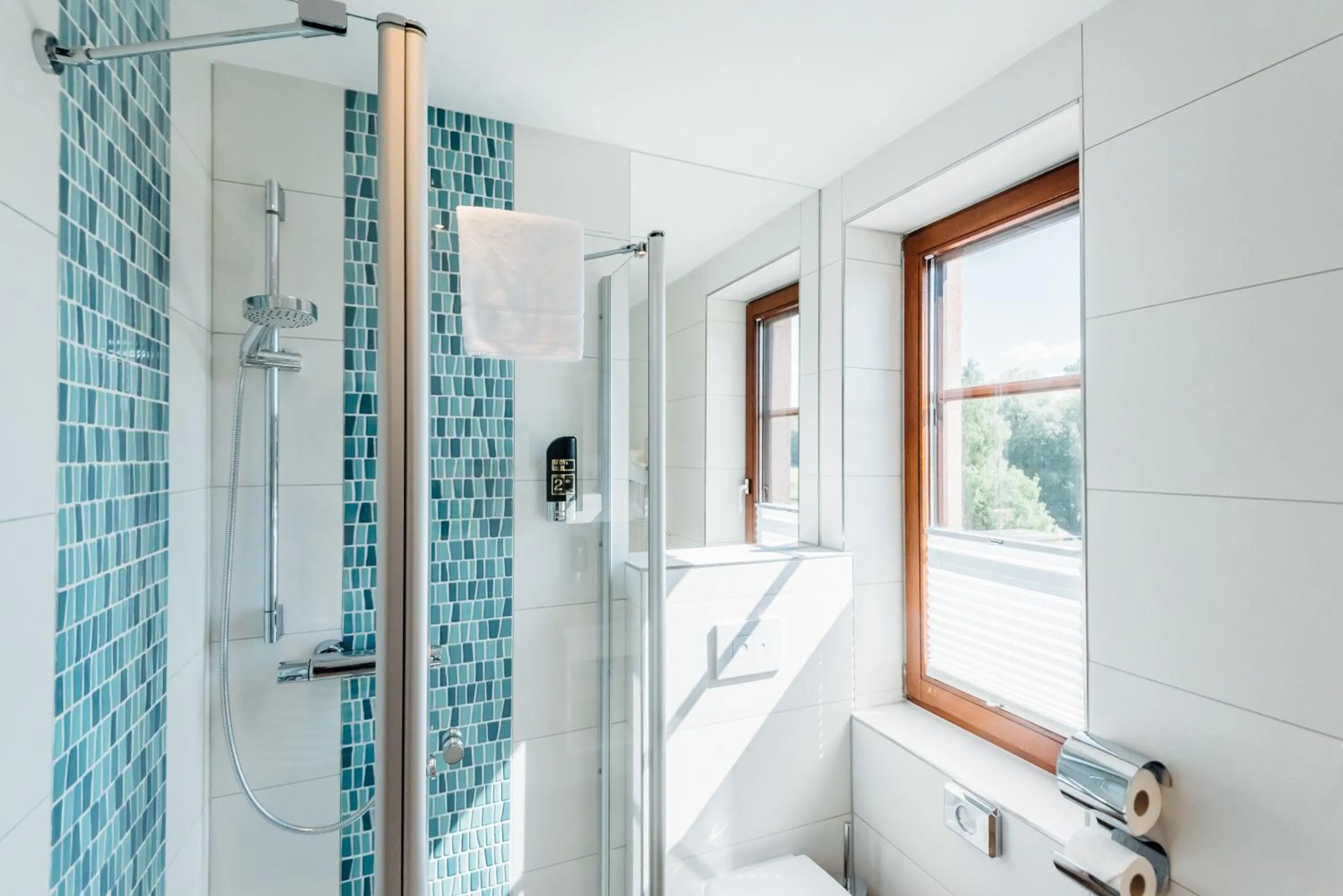 Bathroom in Erlebnishotel "Zur Schiffsmühle" GmbH