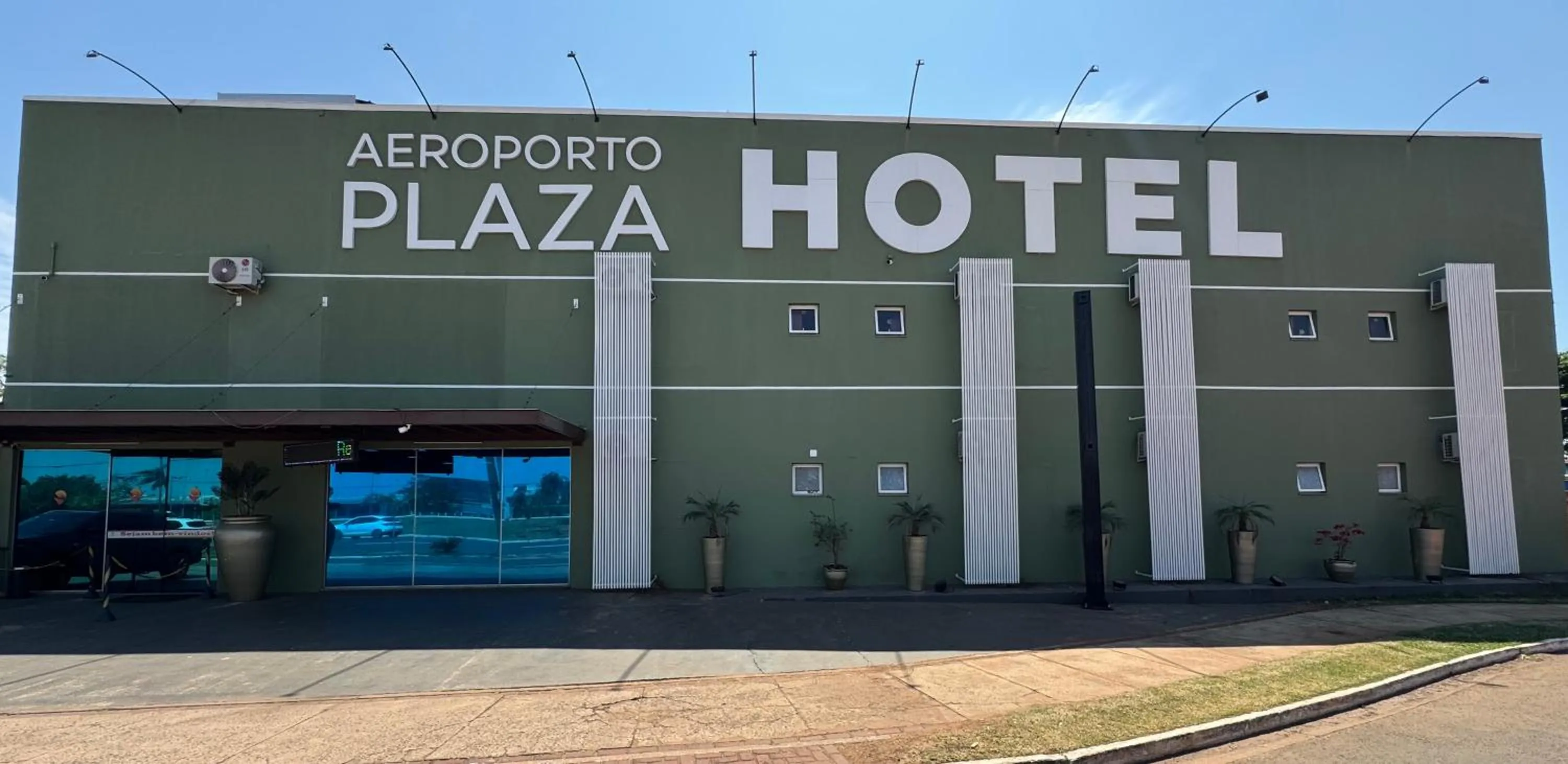 Aeroporto Plaza Hotel