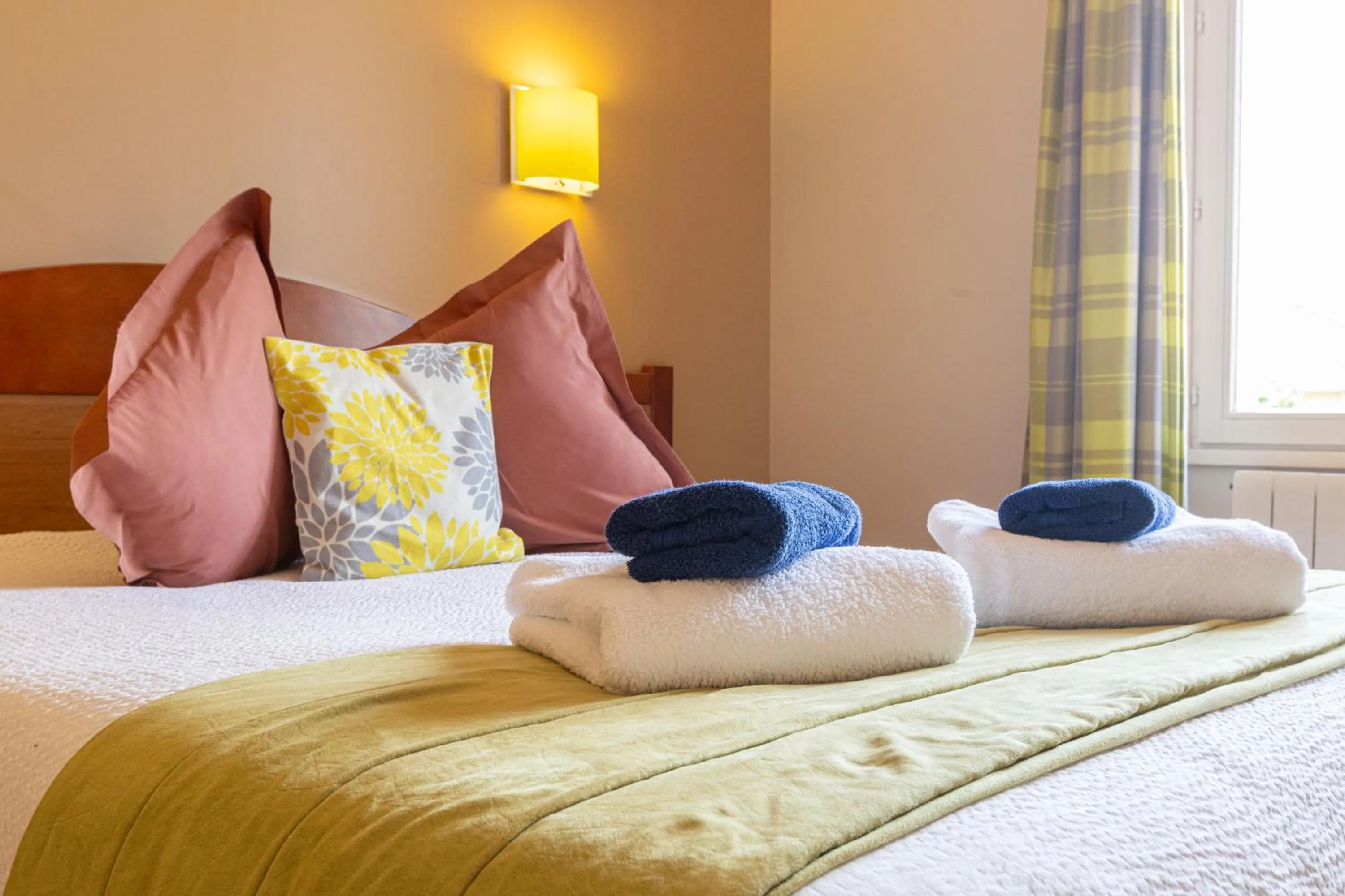 Bed in Relais Vosgien - Hôtel Restaurant "la Table de Sophia"