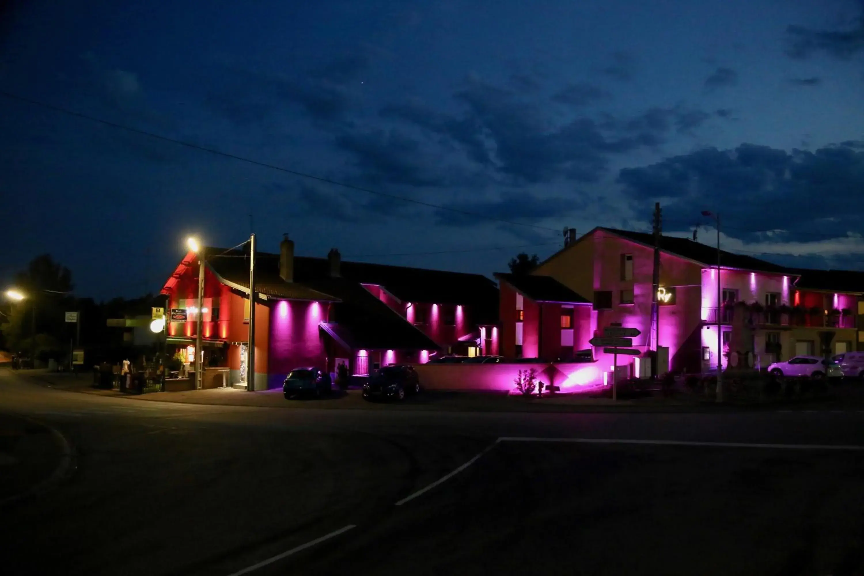 Relais Vosgien - Hôtel Restaurant "la Table de Sophia" Relais Vosgien - Hôtel Restaurant "la Table de Sophia"