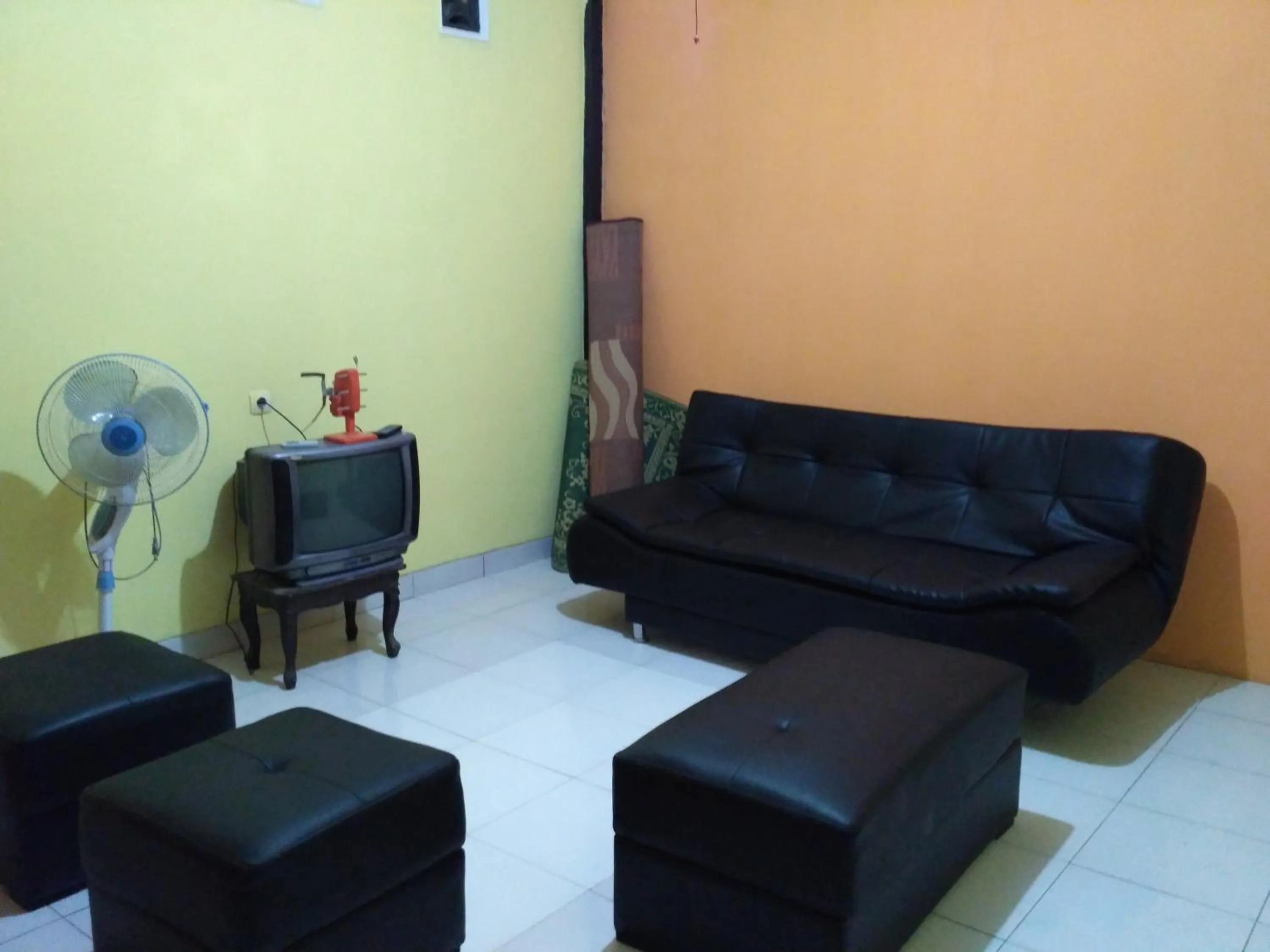 Jlatren homestay eko