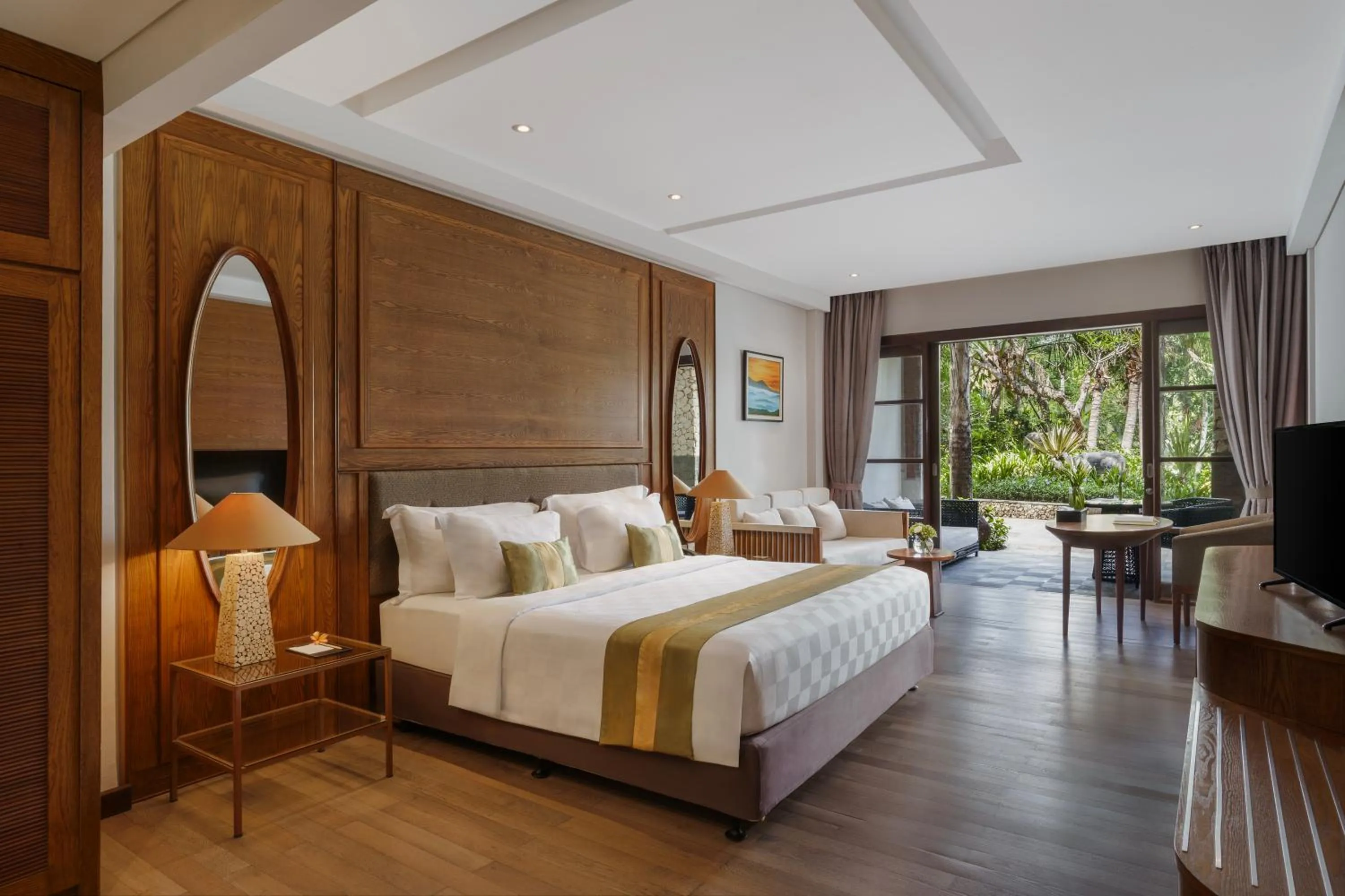 View (from property/room), Bed in Royal Tulip Springhill Resort Jimbaran