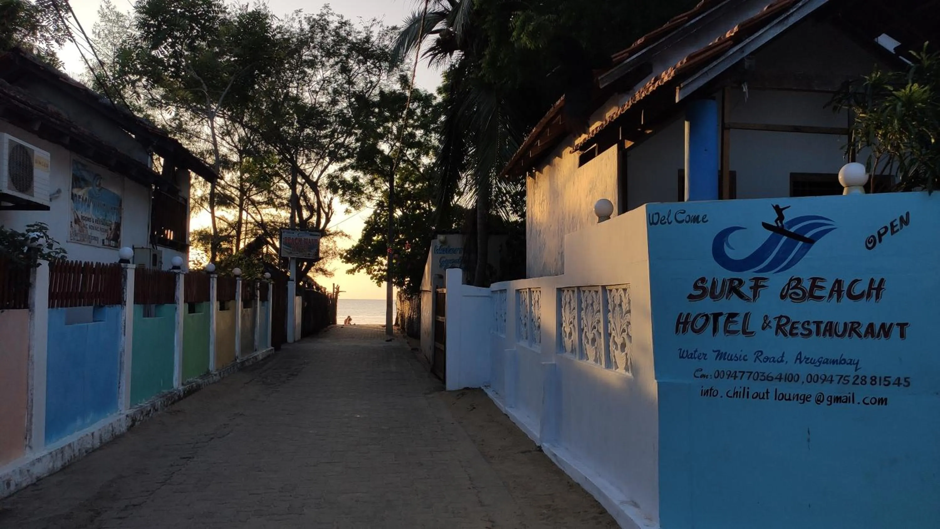Facade/entrance in Surf Beach Hotel
