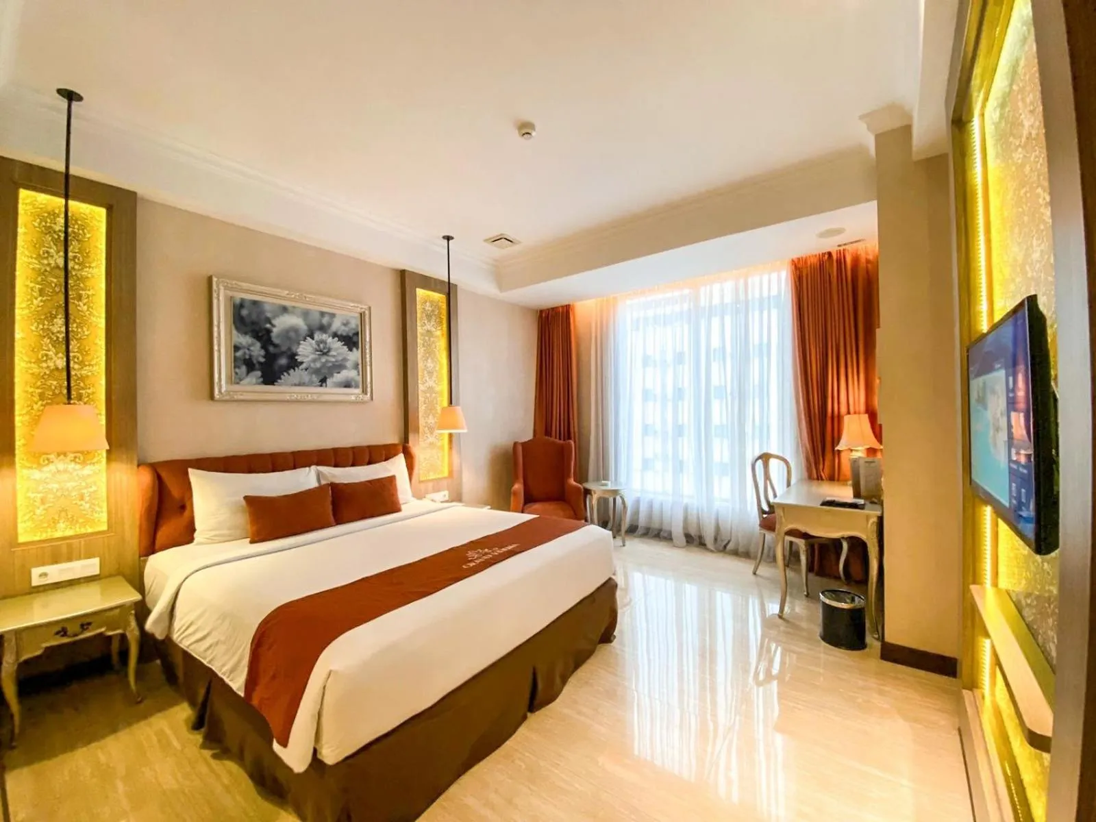 Bed in Grand Keisha Yogyakarta