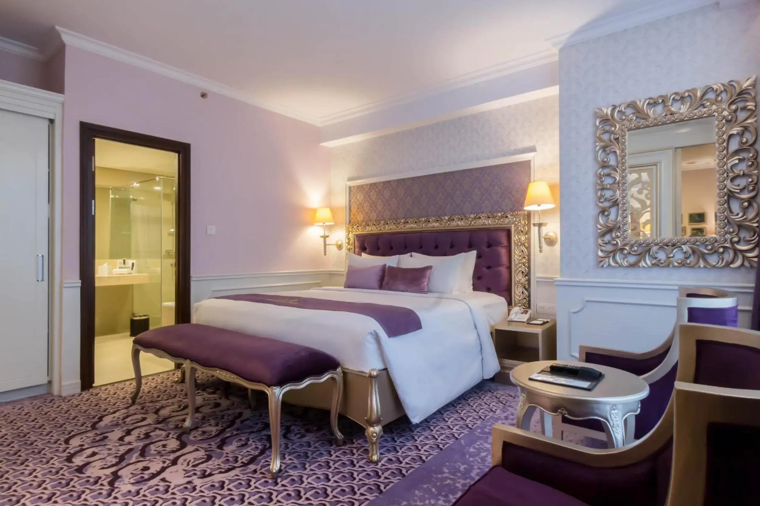 Bedroom, Bed in Grand Keisha Yogyakarta Bedroom, Bed in Grand Keisha Yogyakarta