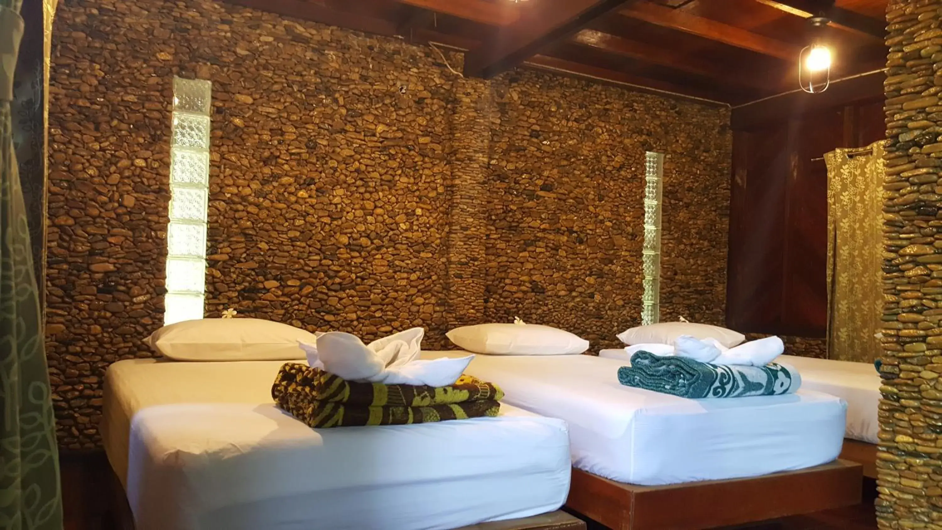 Bed in Ratmanee House Bed in Ratmanee House