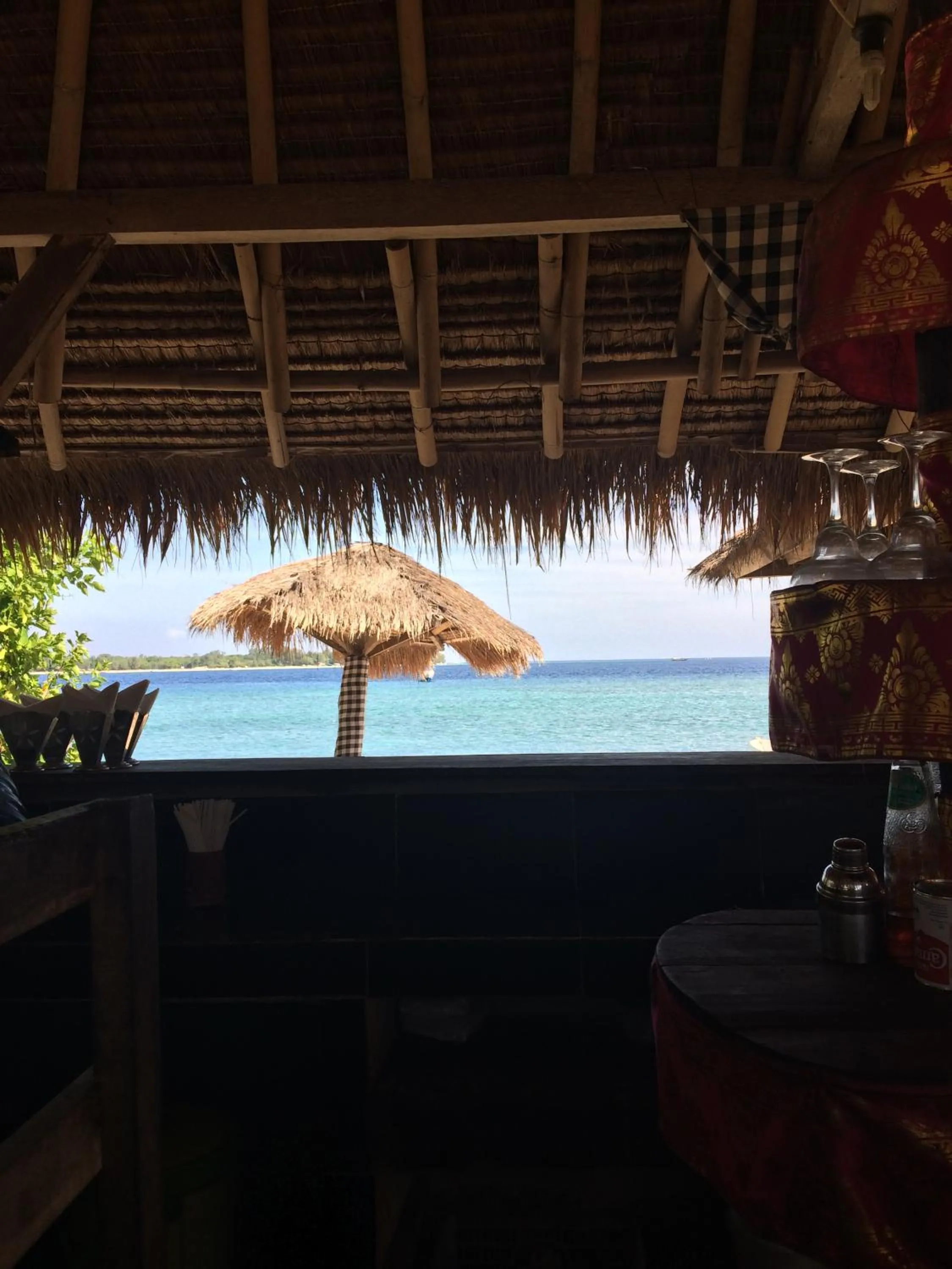 Restaurant/places to eat in Gili Beach
