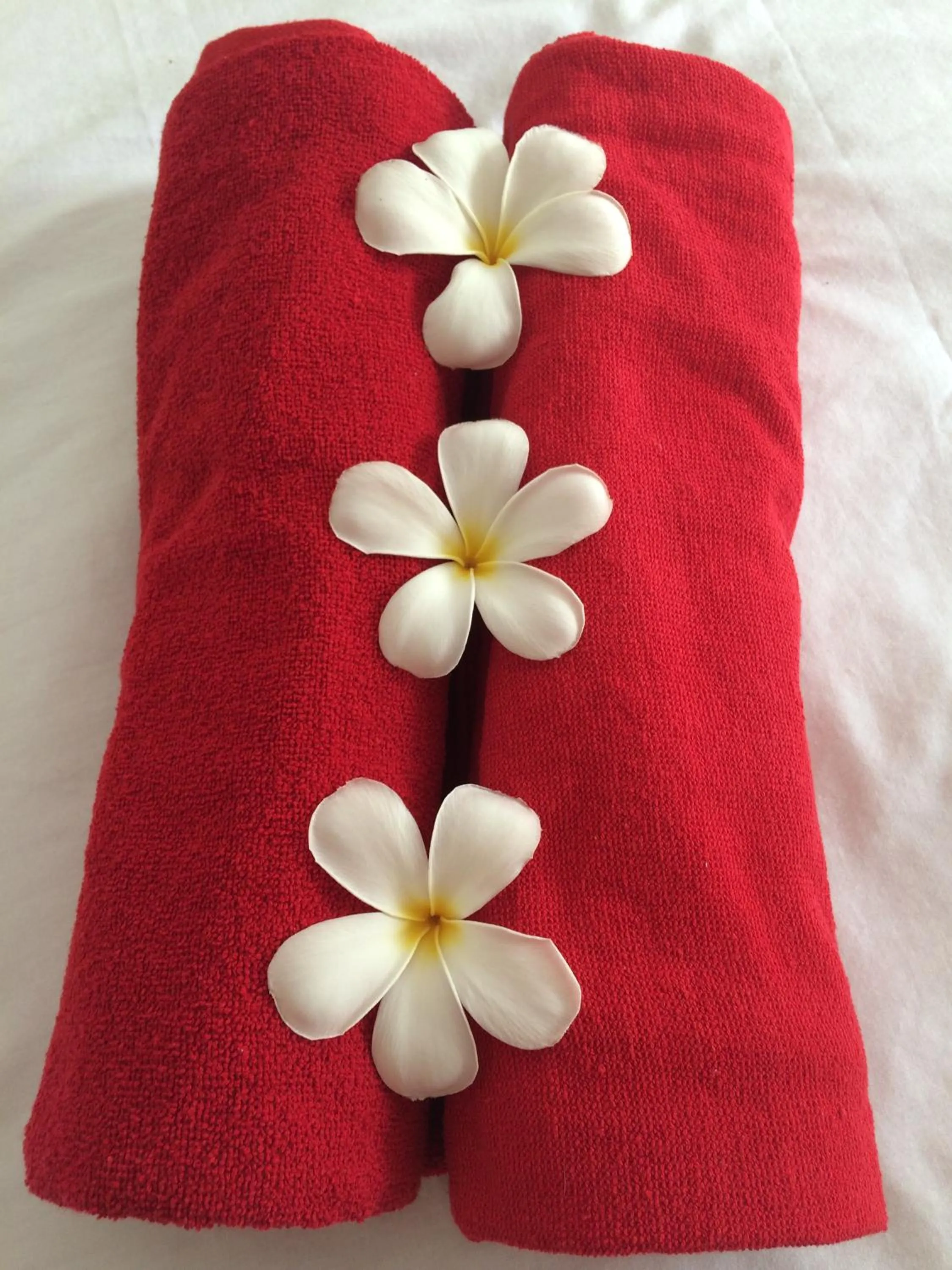 Photo of the whole room, Bed in Gili Beach