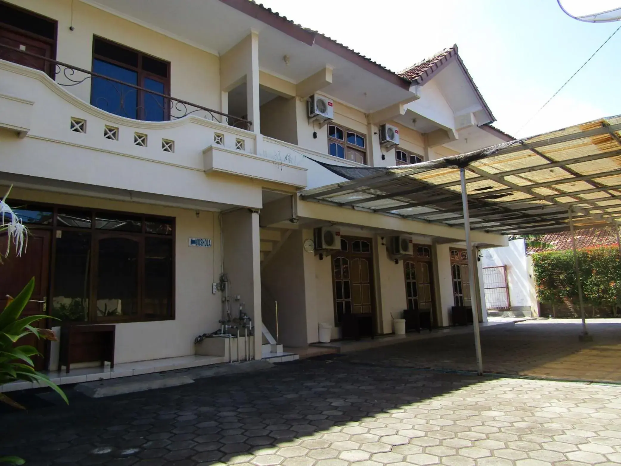 Property Building in Hotel Family Syariah 1