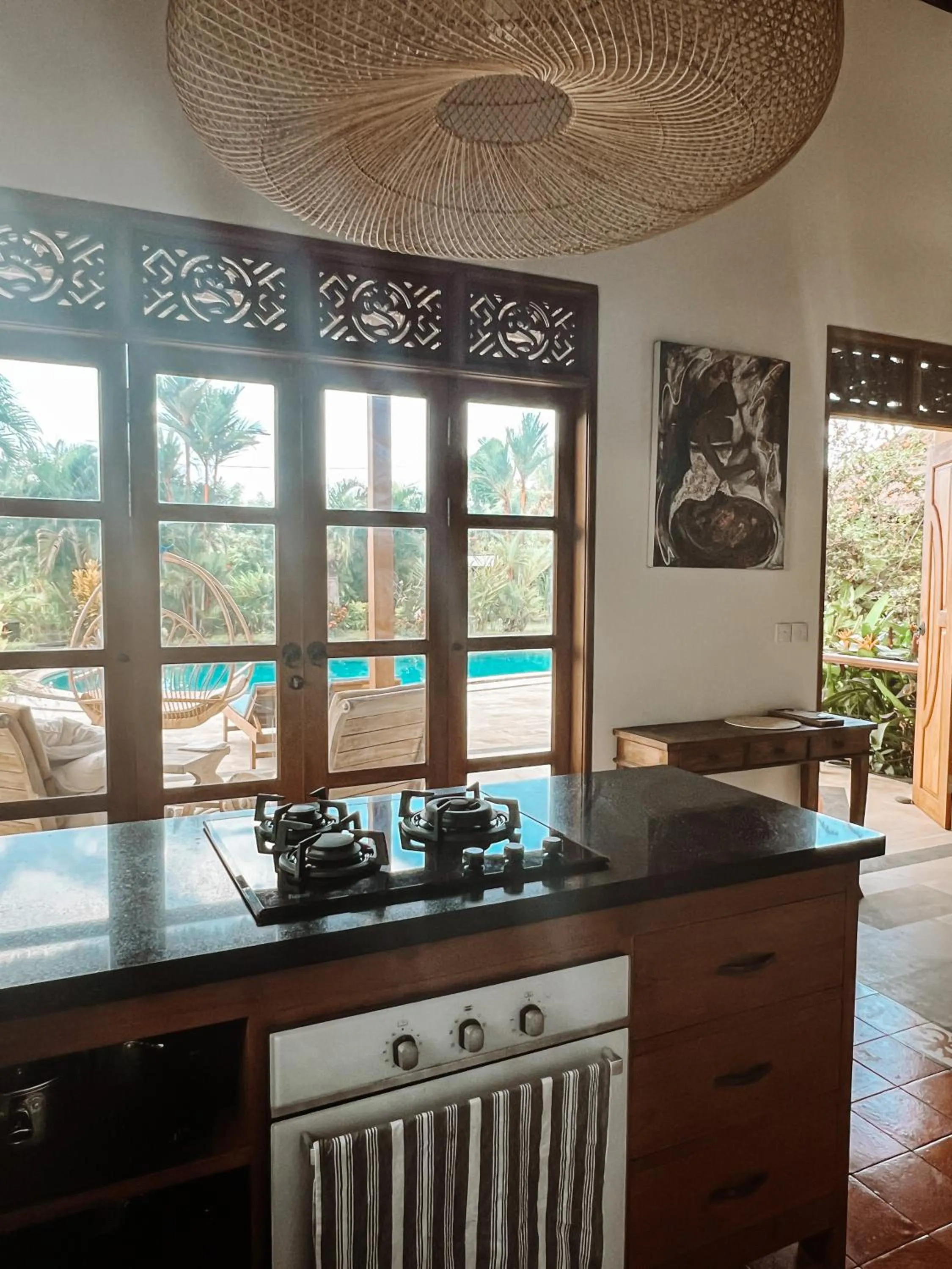 kitchen in Two Smiling Buddhas