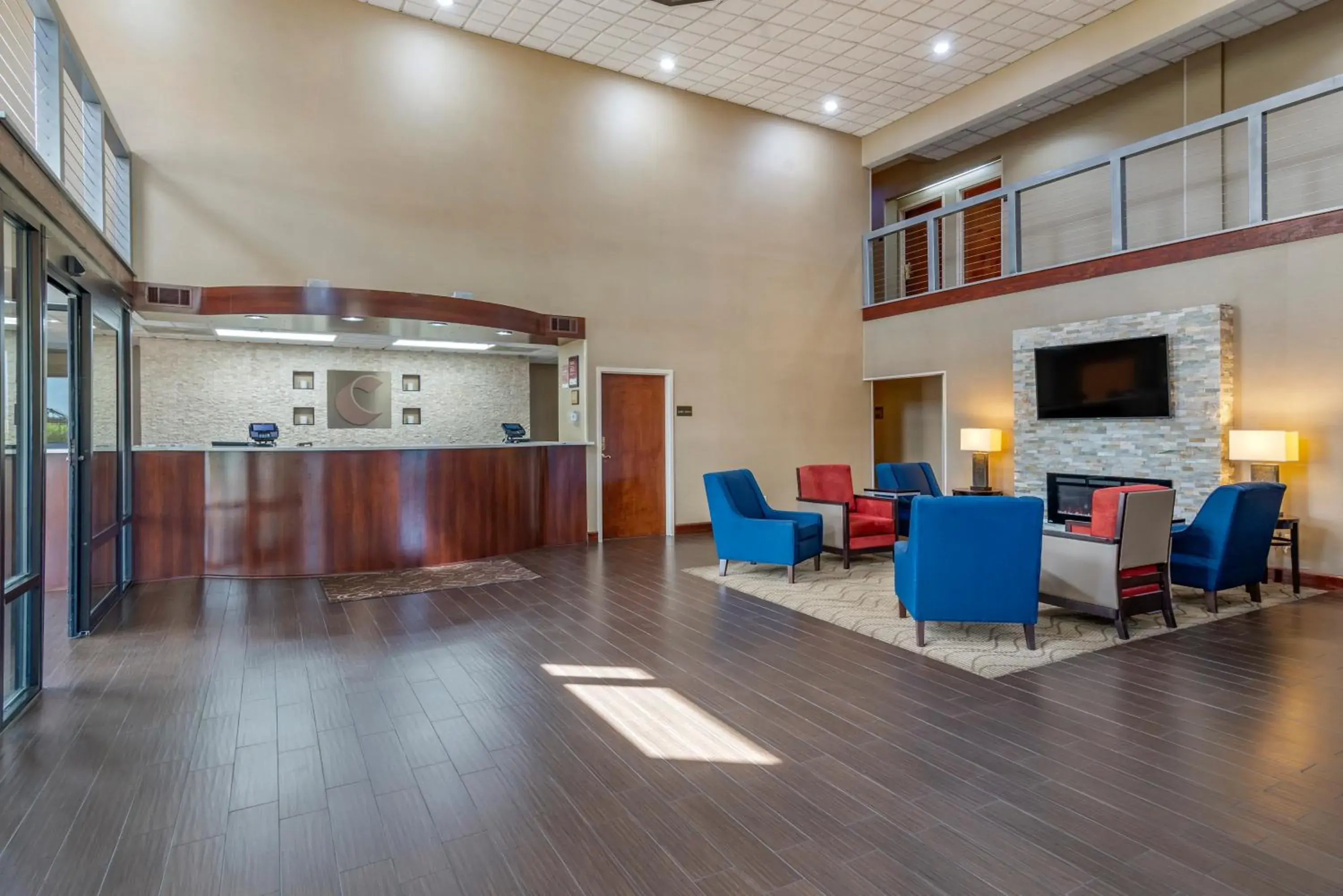 Lobby or reception in Comfort Suites near Robins Air Force Base Lobby or reception in Comfort Suites near Robins Air Force Base