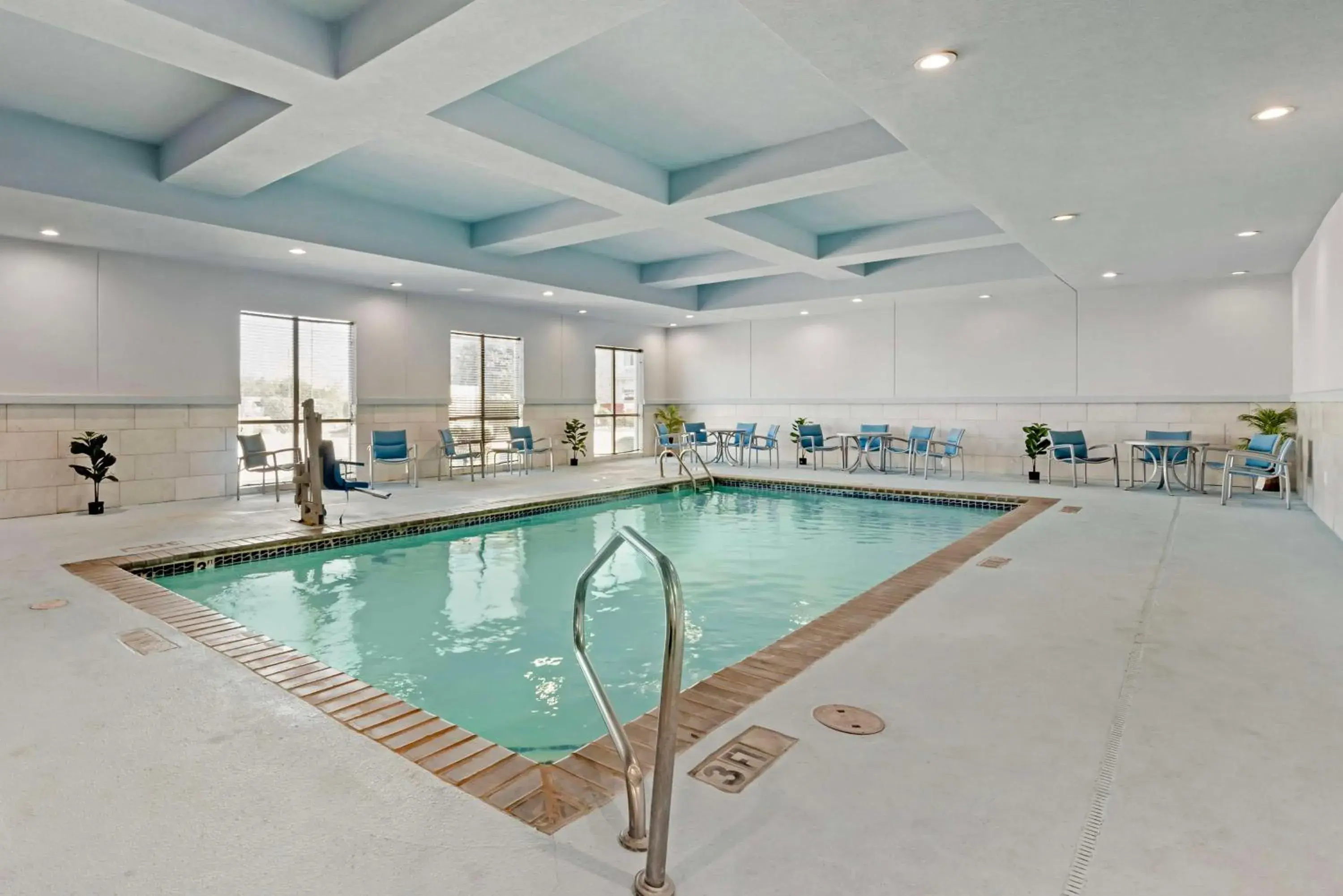 Pool view in Best Western Plus Buda Austin Inn & Suites Pool view in Best Western Plus Buda Austin Inn & Suites