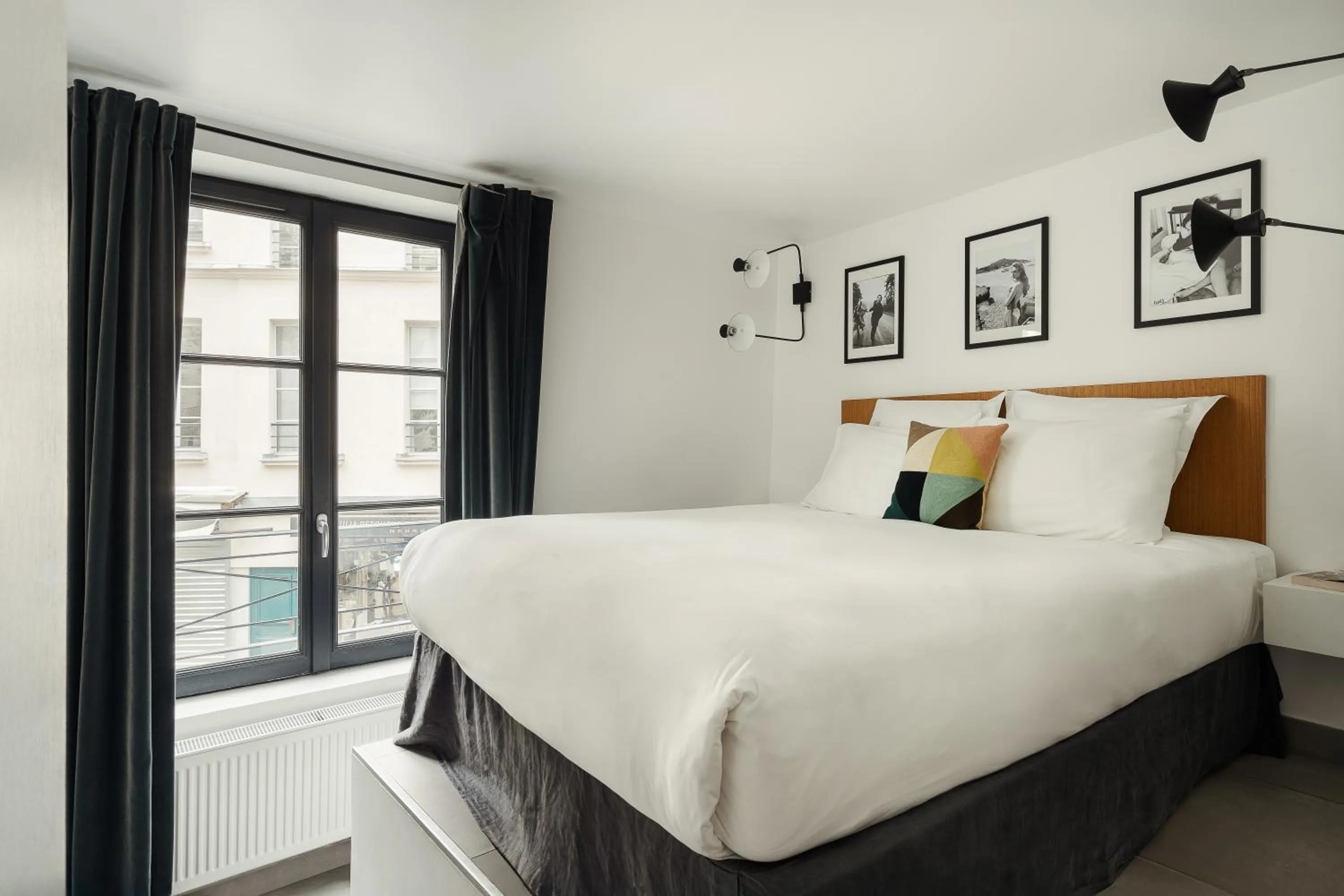 Bedroom, Bed in My Maison In Paris - Sentier