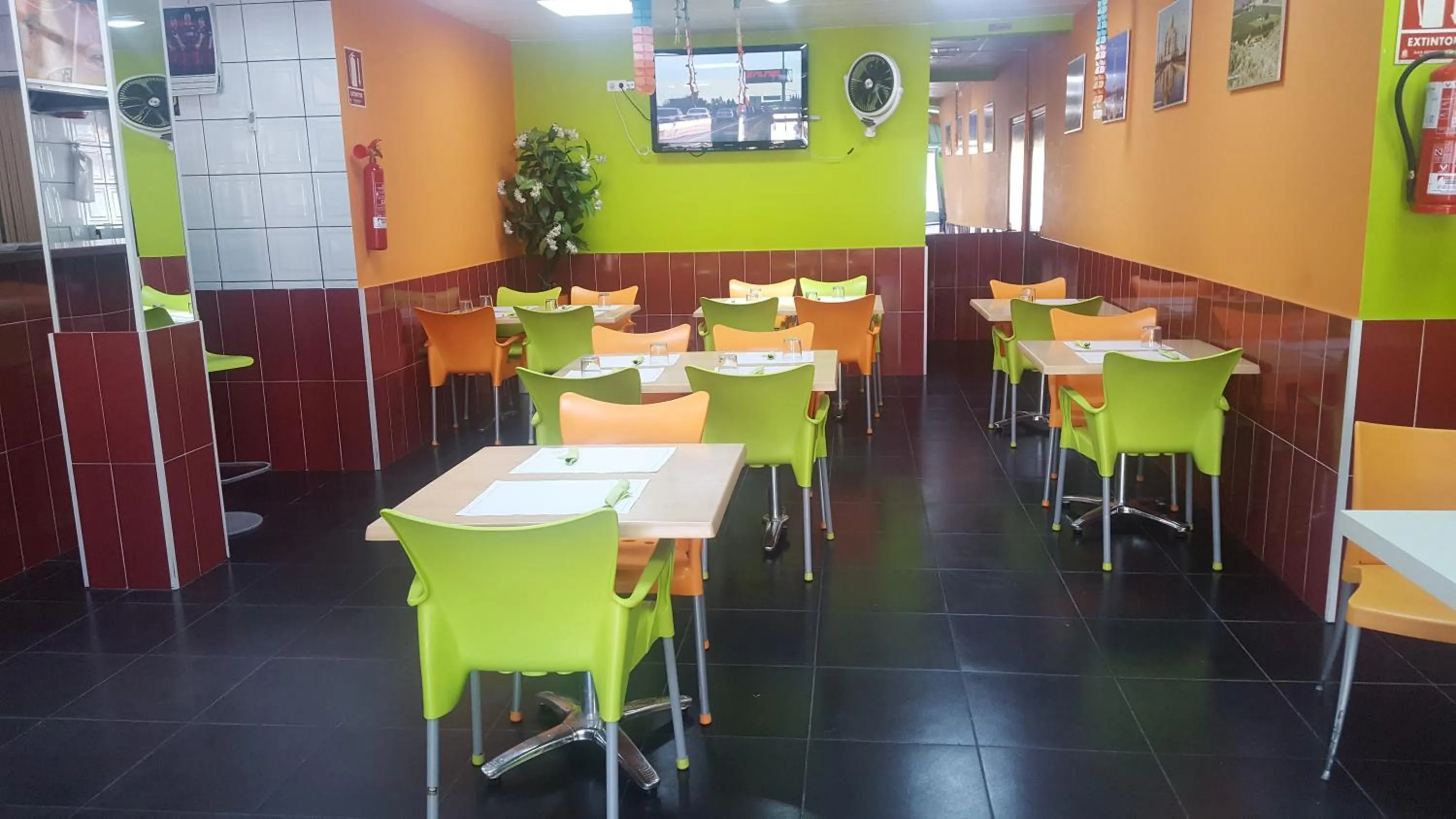 Food and drinks, Restaurant/Places to Eat in Hostal Can Salvado