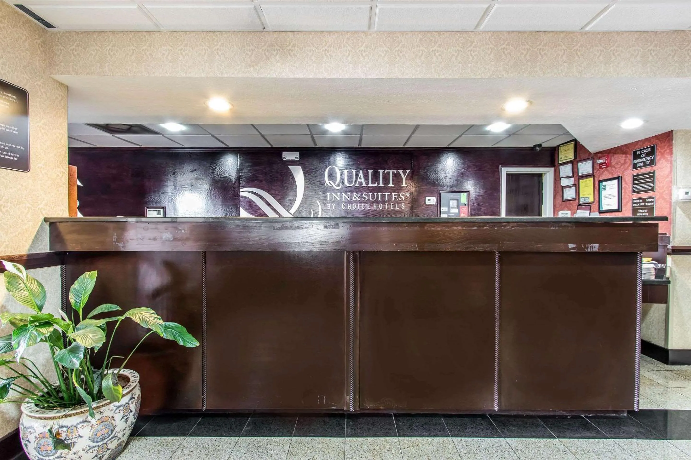 Lobby or reception in Quality Inn & Suites Memphis East