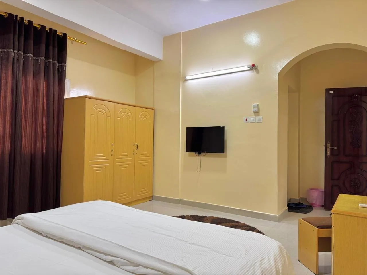 Bed in Luluat Al Afia Hotel Apartments
