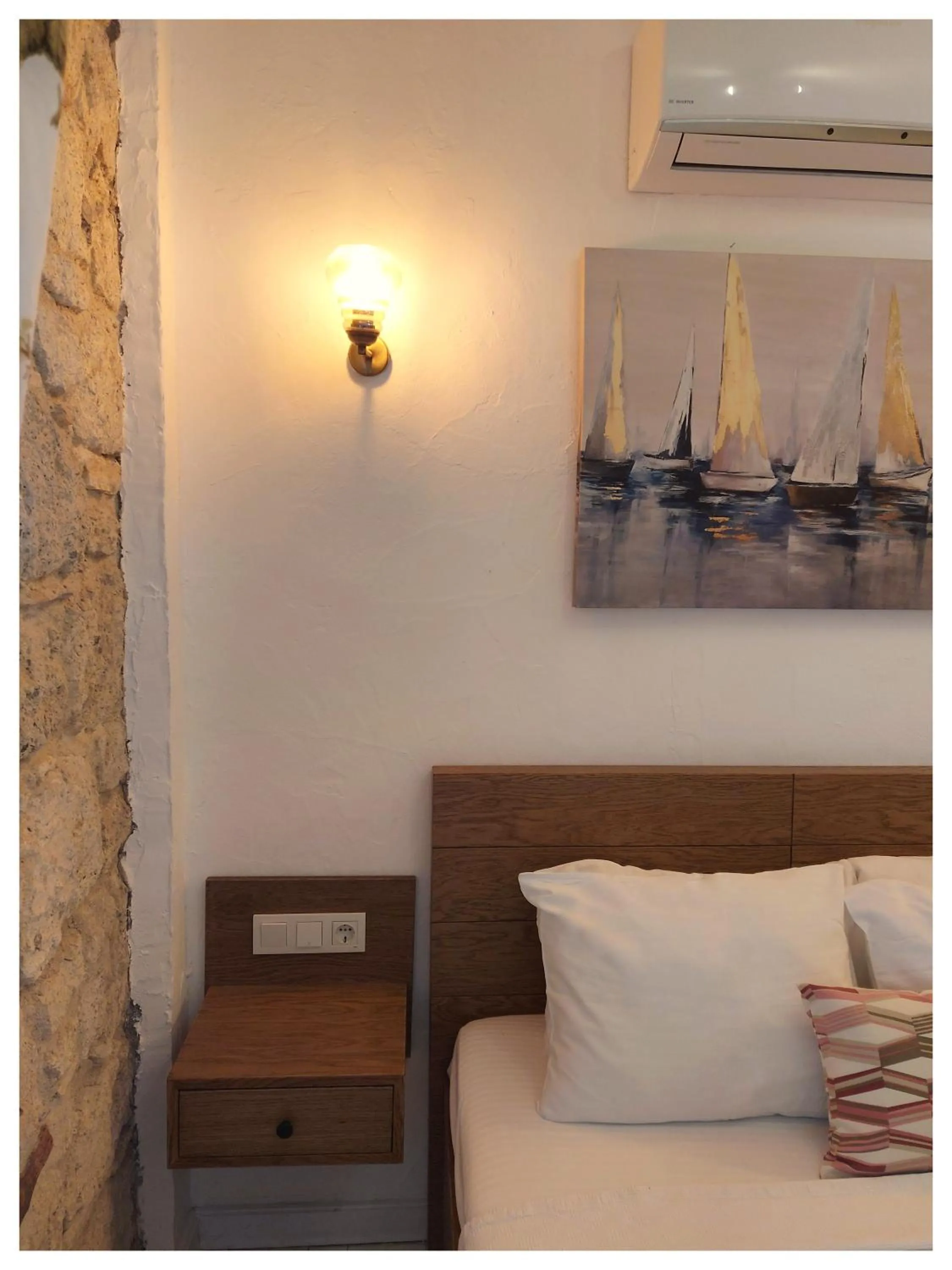 Decorative detail in Perla Rossa Alacati