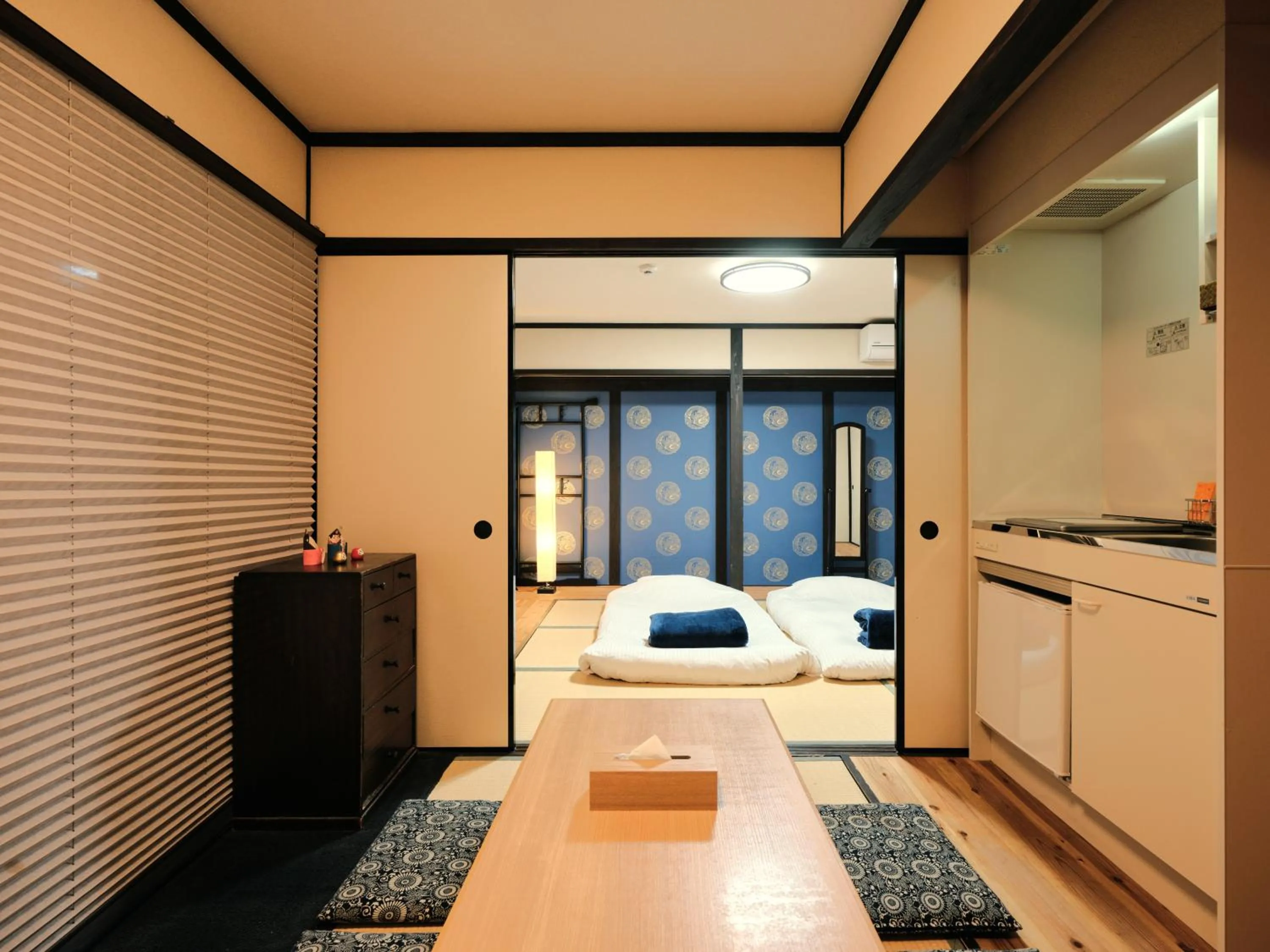 Bed in Tsumugi Tofukuji Minamimon