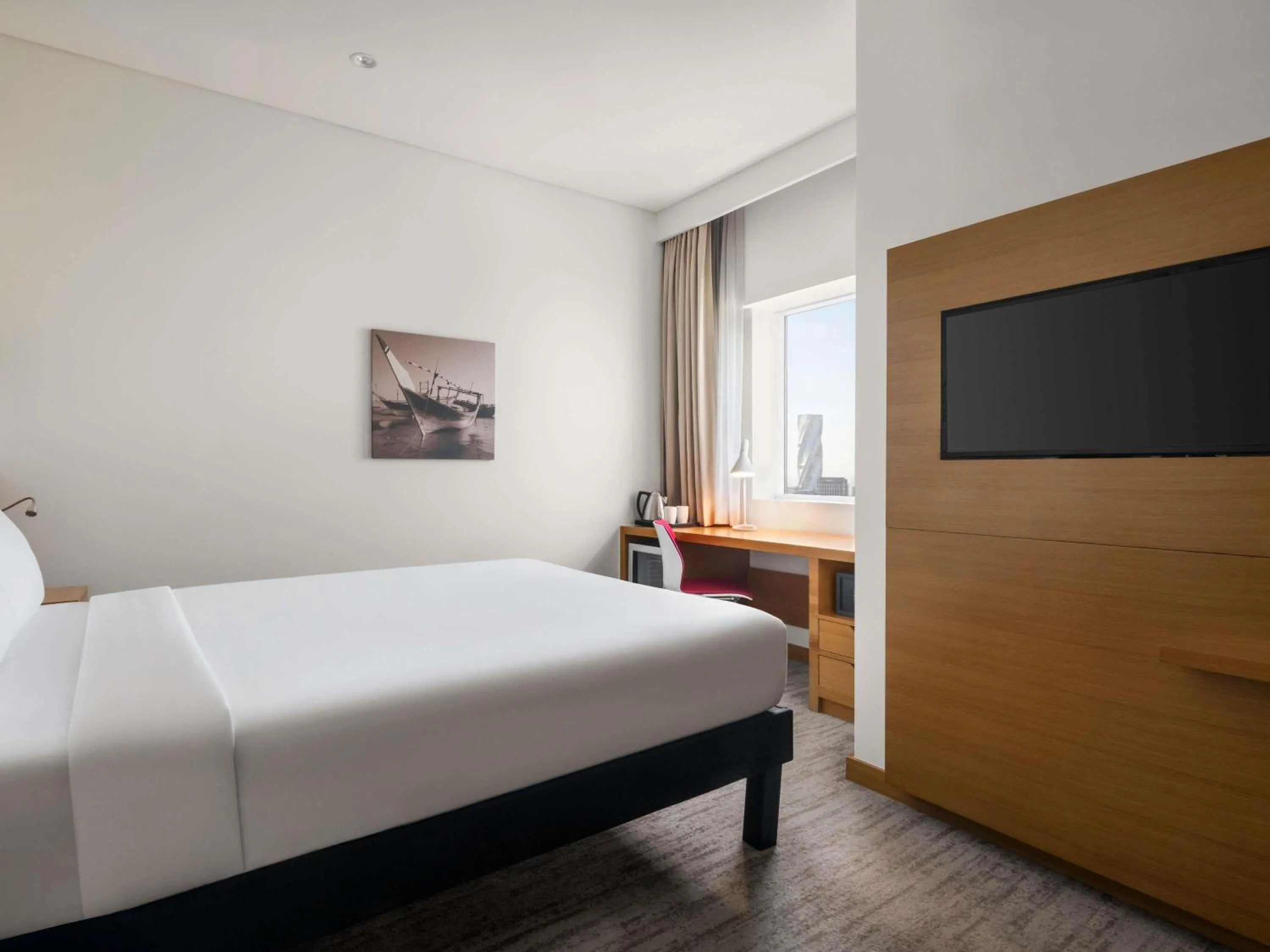 Bedroom, Bed in ibis Styles Manama Diplomatic Area