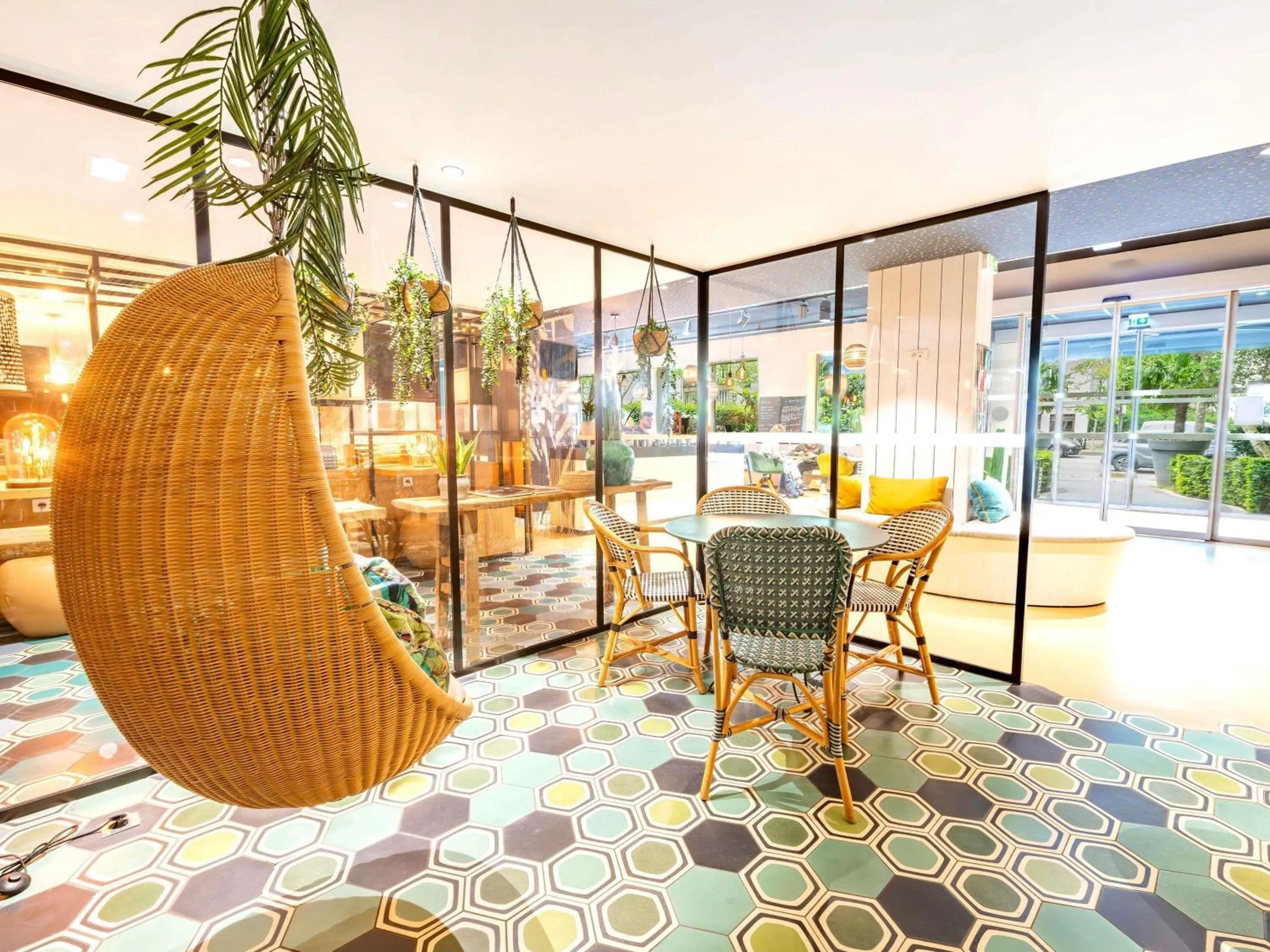 Property building in ibis Styles Paris 16 Boulogne