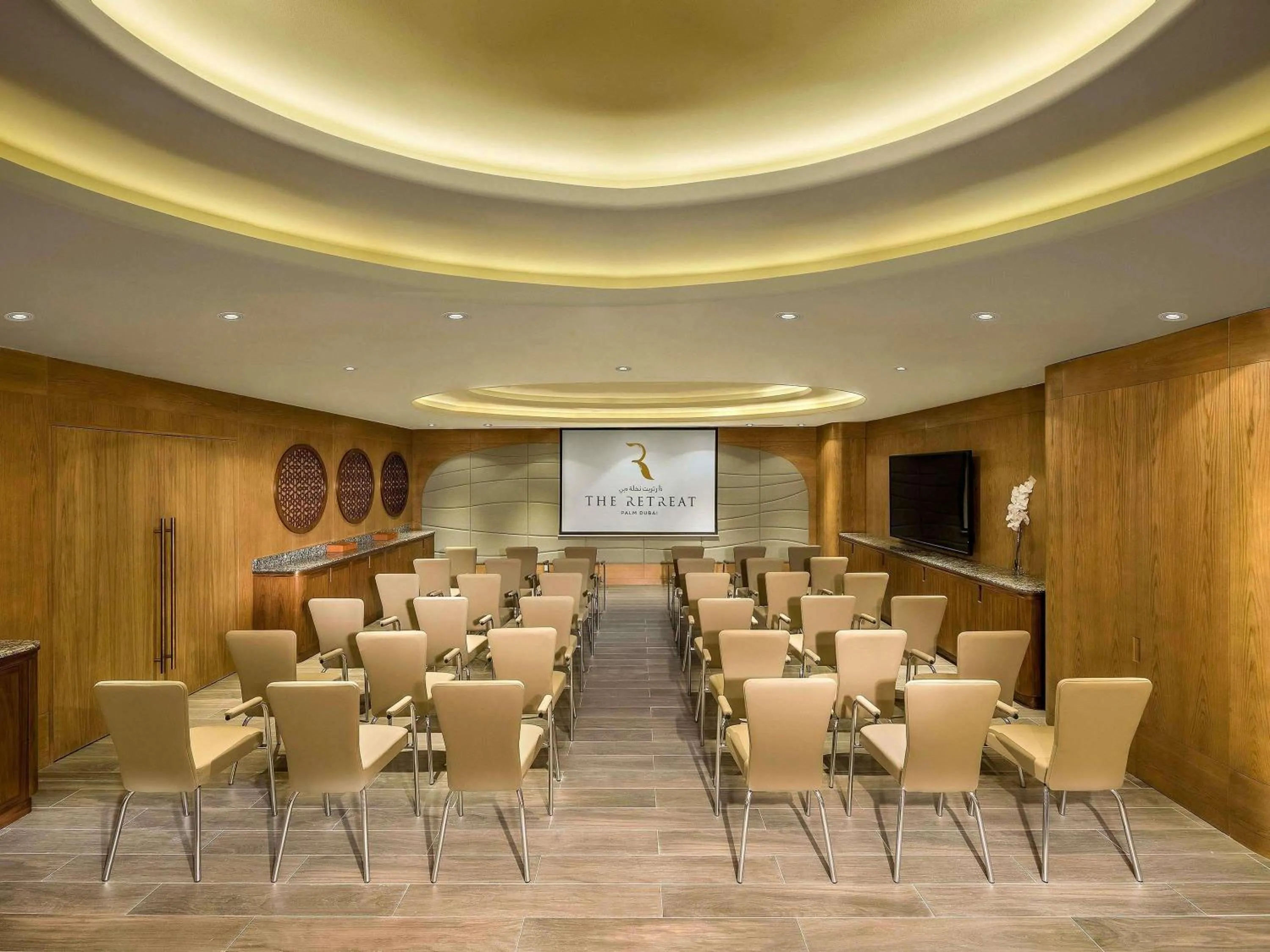 Meeting/conference room in The Retreat Palm Dubai MGallery by Sofitel