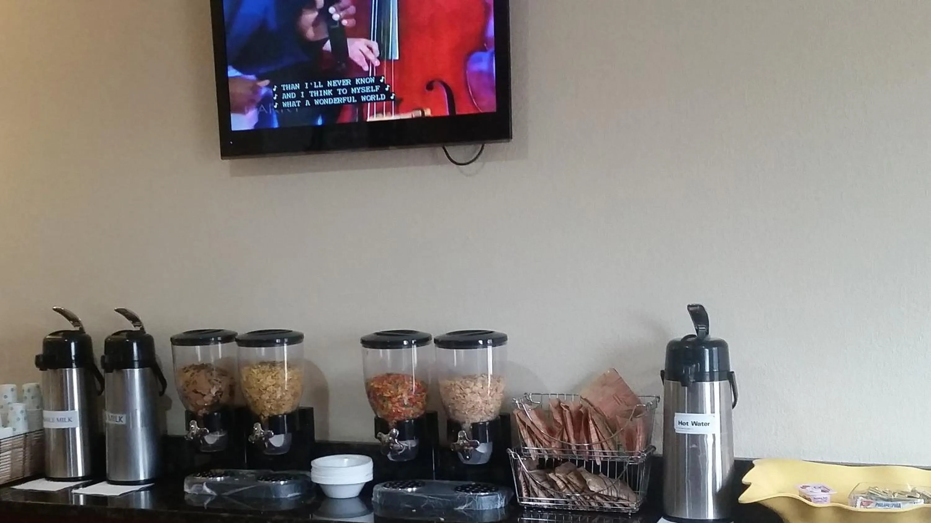 Breakfast in Baymont by Wyndham Grovetown Augusta