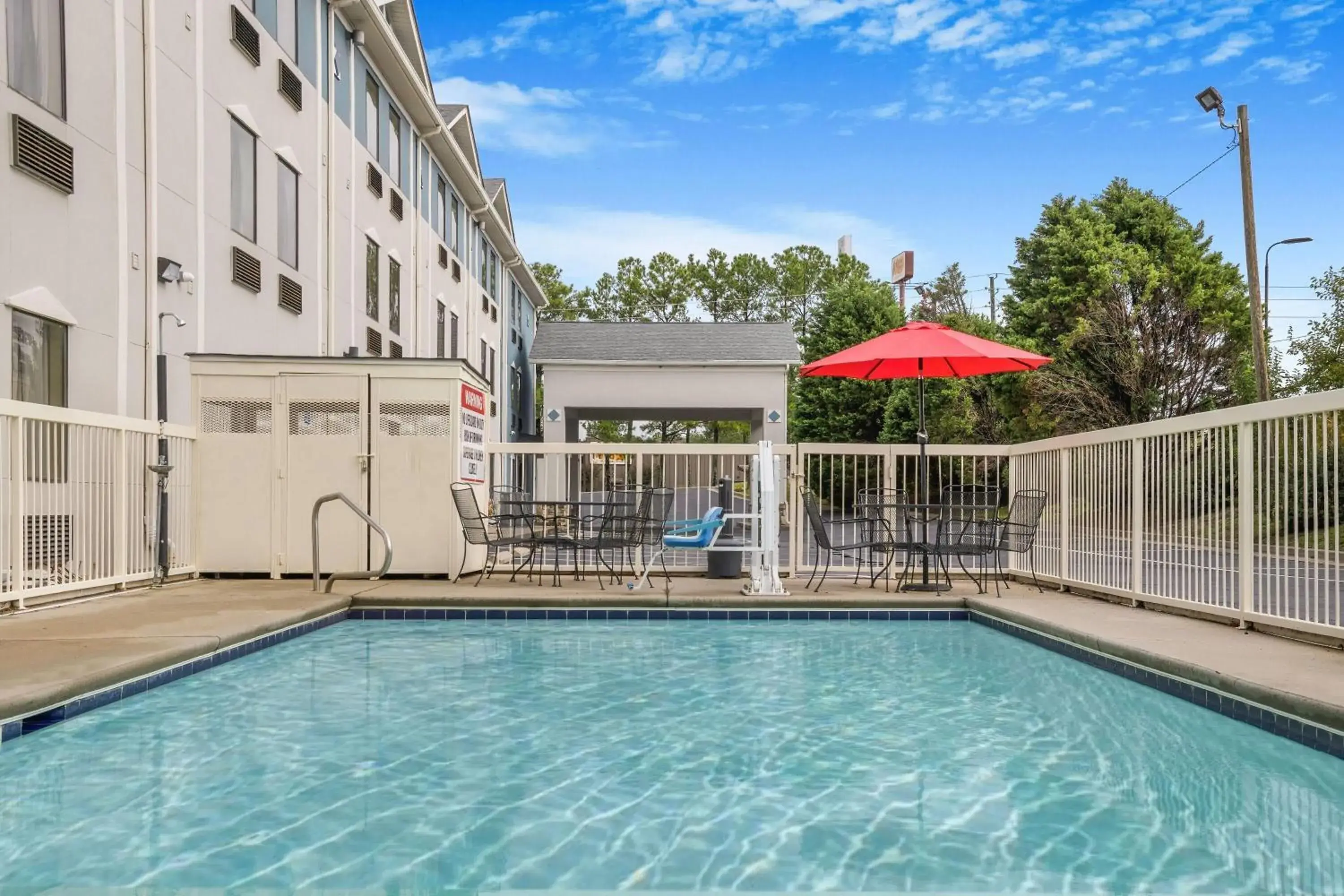 Swimming pool in Baymont by Wyndham Grovetown Augusta Swimming pool in Baymont by Wyndham Grovetown Augusta