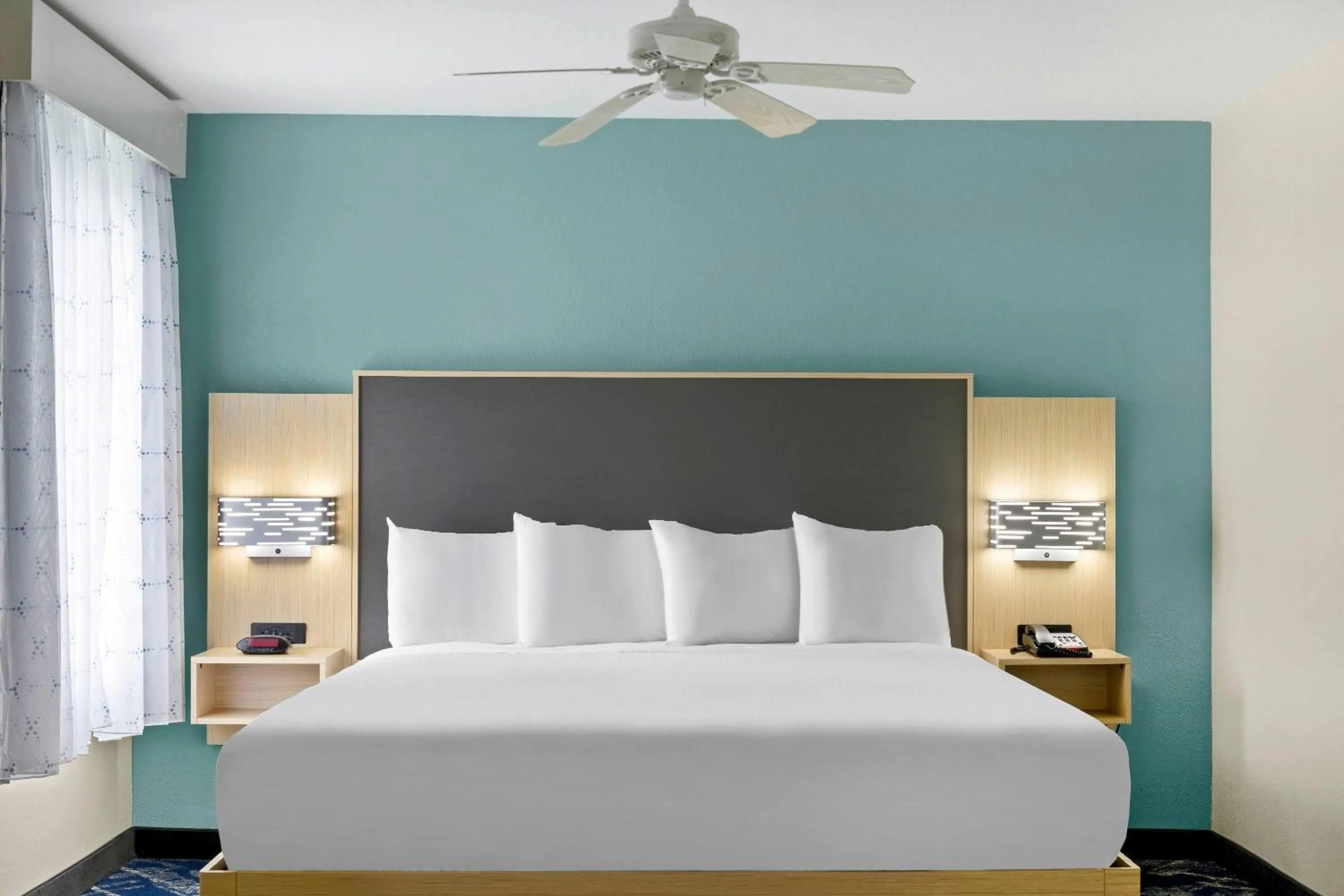 Photo of the whole room, Bed in Baymont by Wyndham Grovetown Augusta