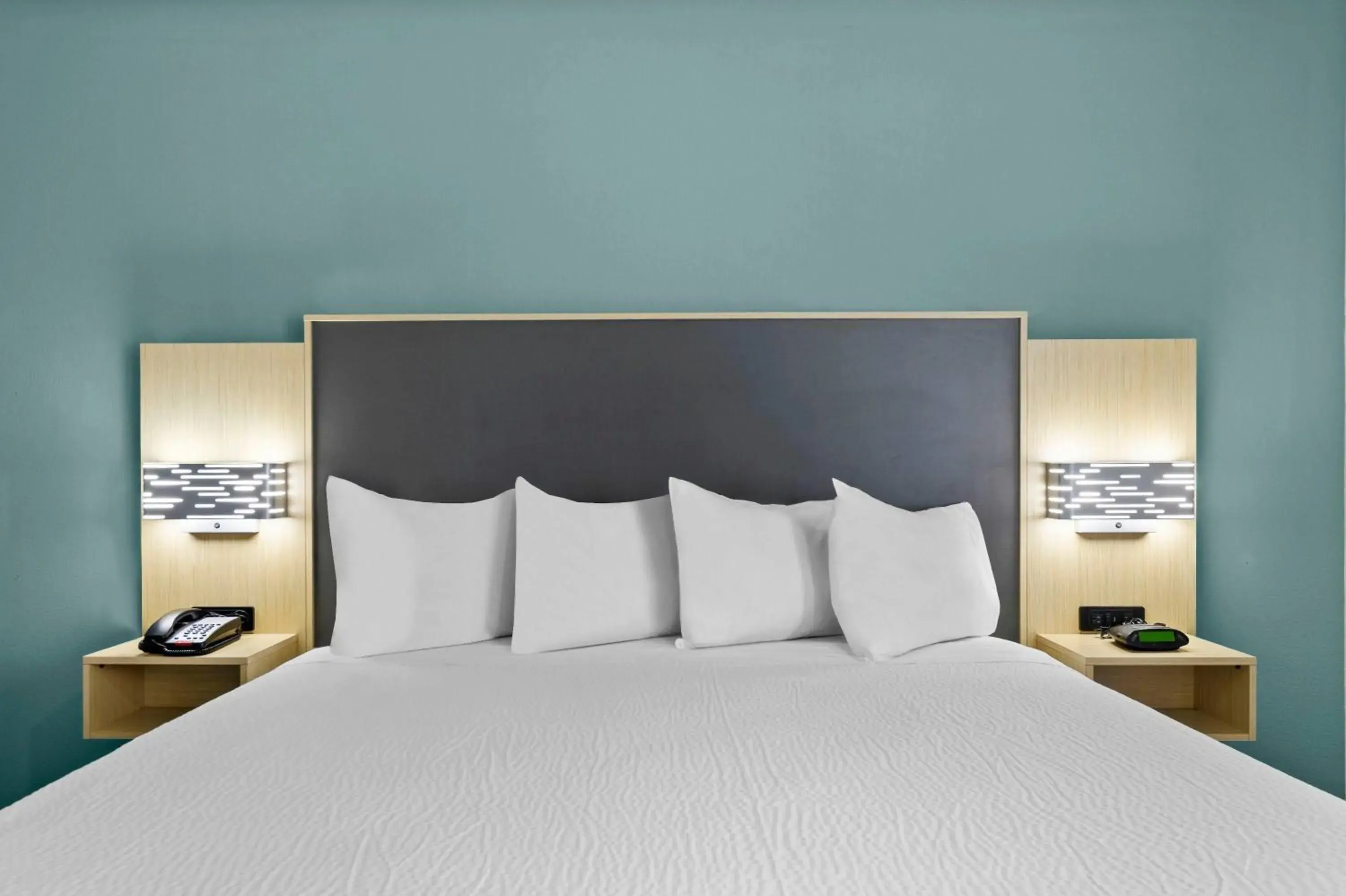 Bed in Baymont by Wyndham Grovetown Augusta Bed in Baymont by Wyndham Grovetown Augusta