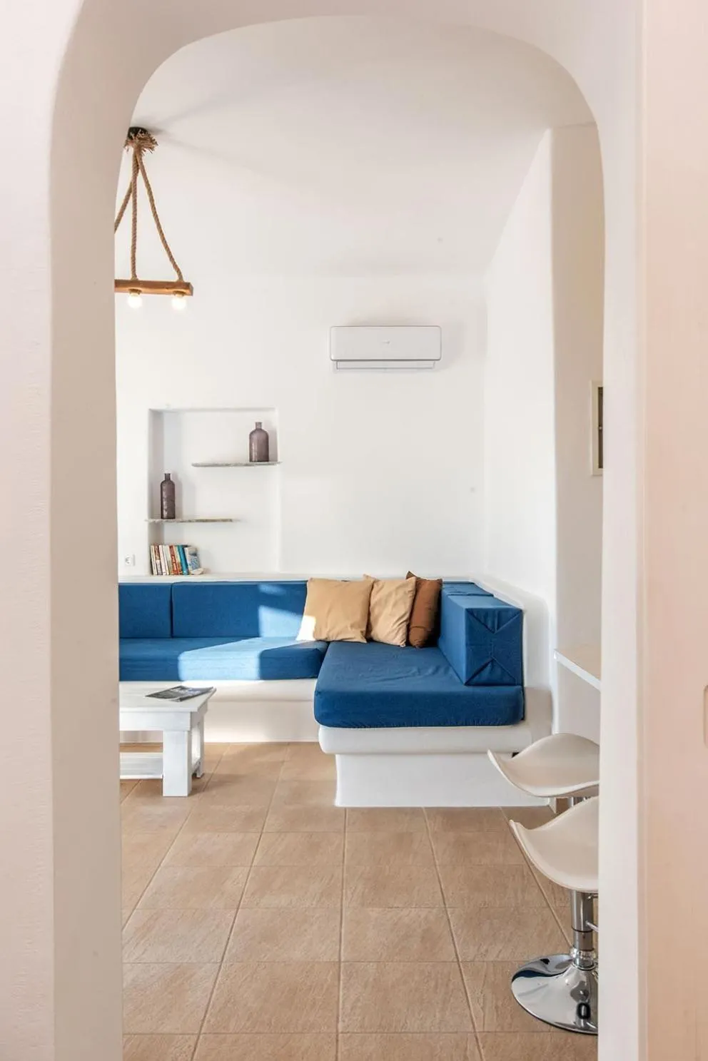 Seating area in Avissalou Apartments