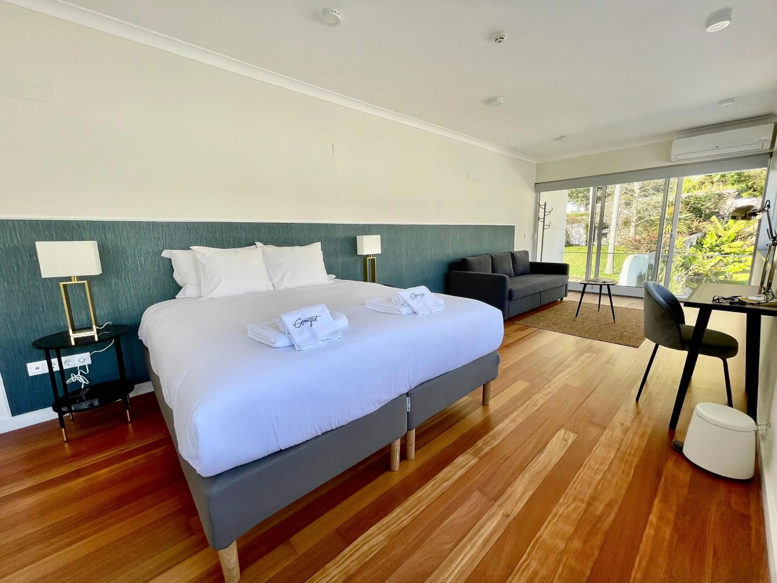 Photo of the whole room, Bed in My Angra Charming House