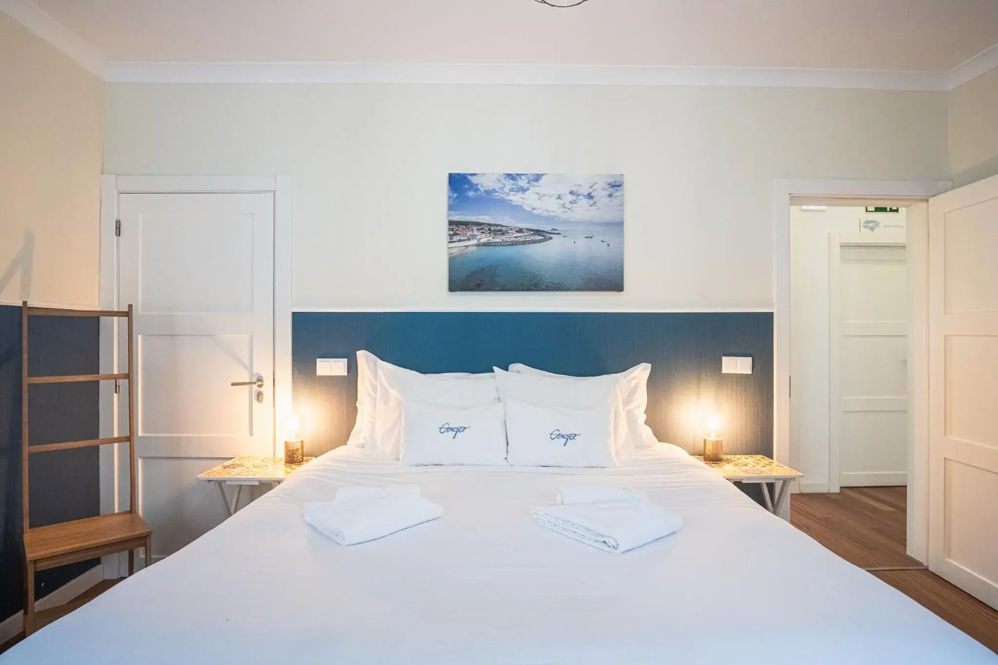 Triple Room - single occupancy in My Angra Charming House Triple Room - single occupancy in My Angra Charming House