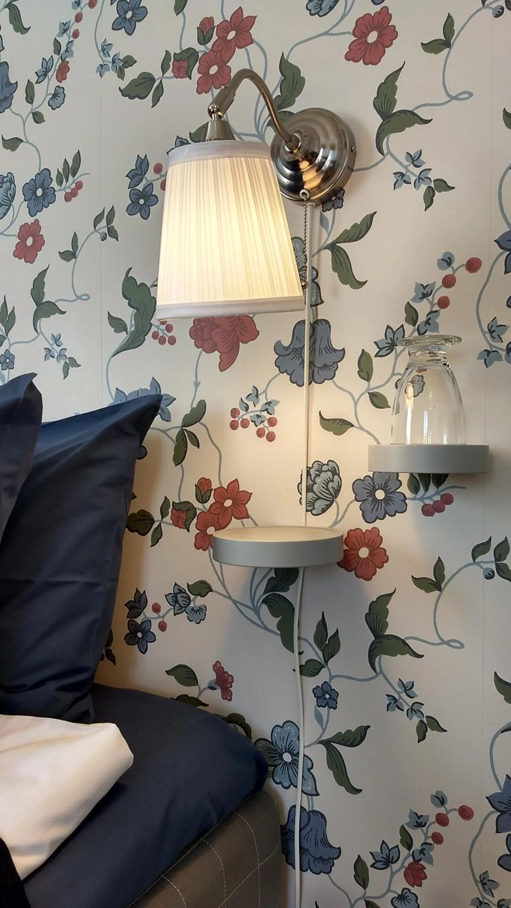 Photo of the whole room in Polhem Bed & Breakfast