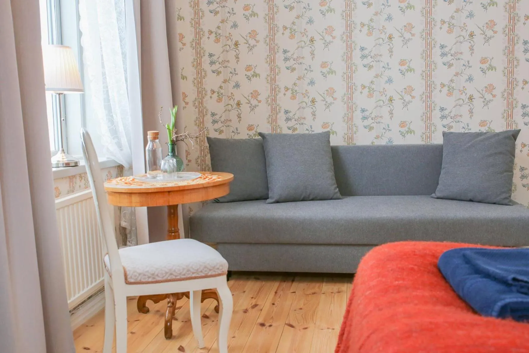 Photo of the whole room in Polhem Bed & Breakfast