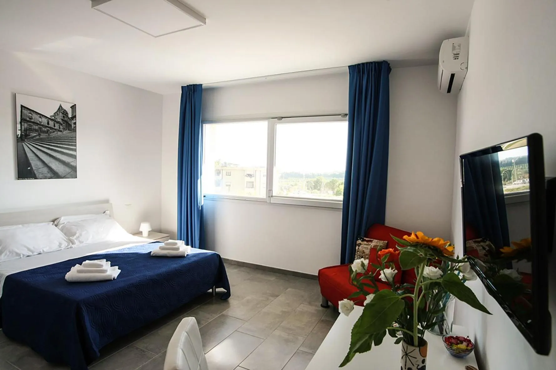 Photo of the whole room in Il Maestrale B&b