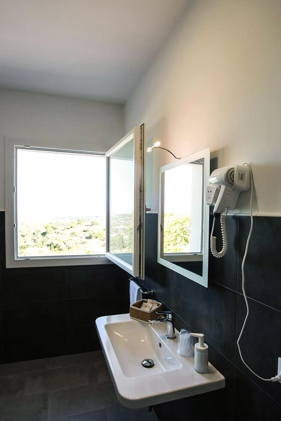 Bathroom in Il Maestrale B&b