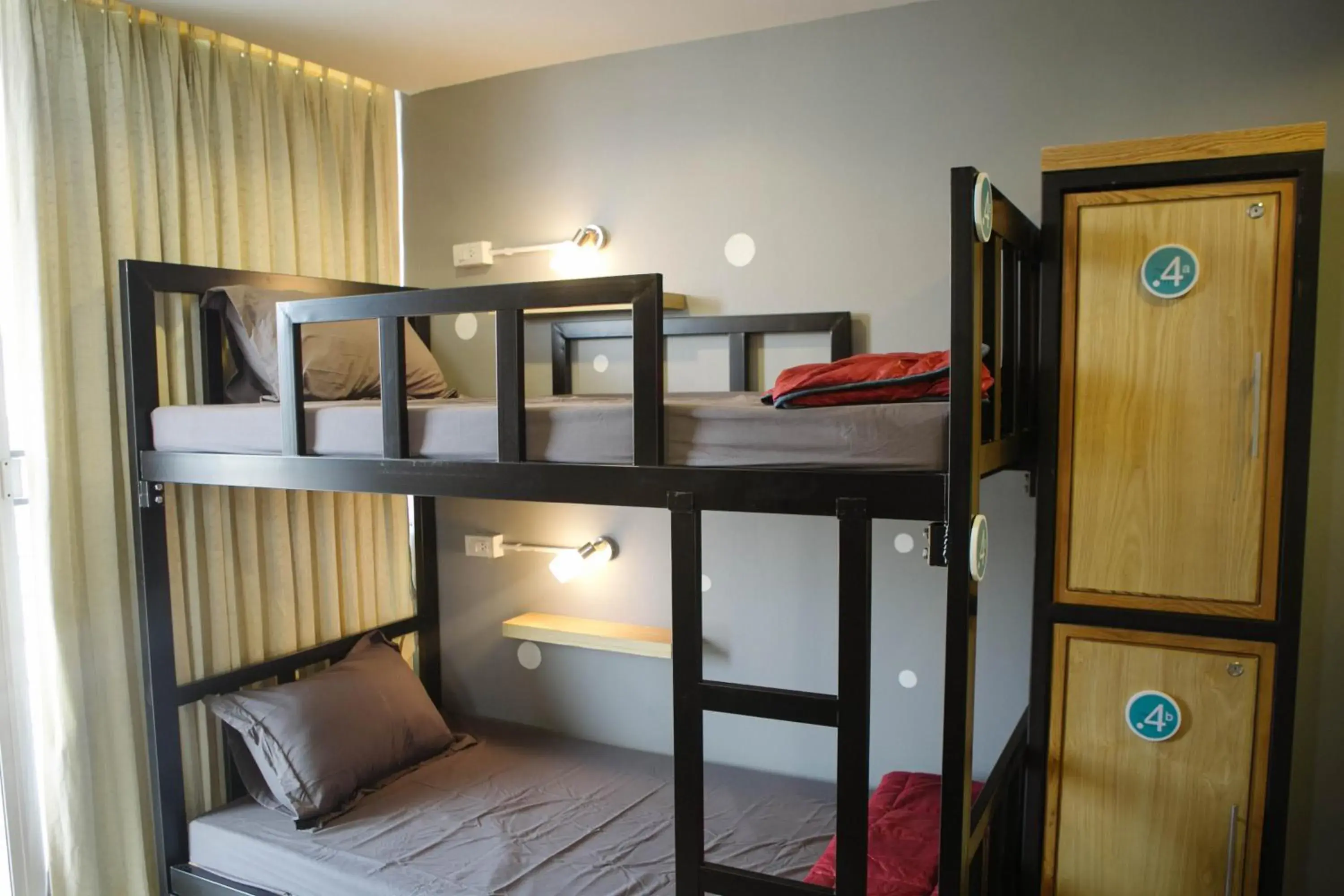 bunk bed, Bed in Full stop. Hostel Chiang Mai bunk bed, Bed in Full stop. Hostel Chiang Mai