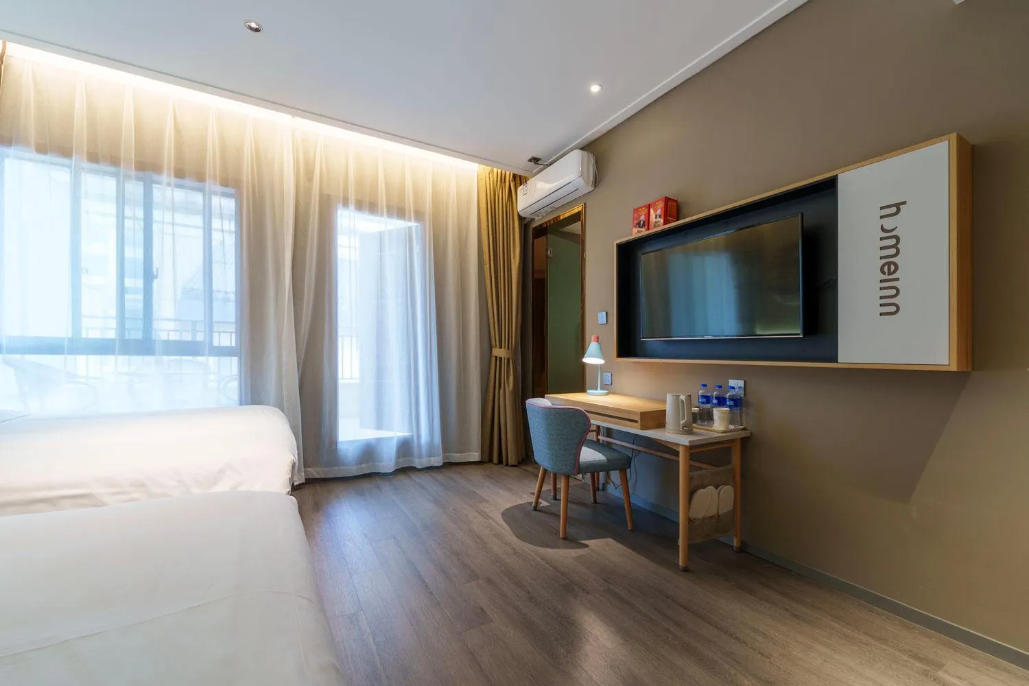 Bed in Home Inn Zhangjiajie Tianmen Mountain Branch