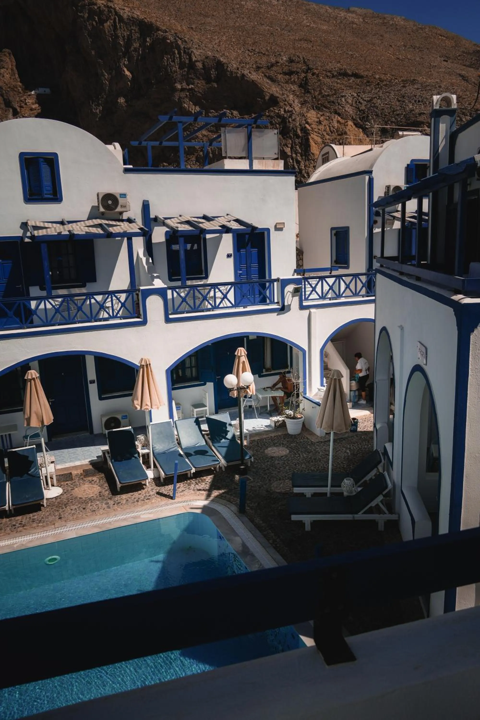 Property building in Roula Villa Studios & Apartments