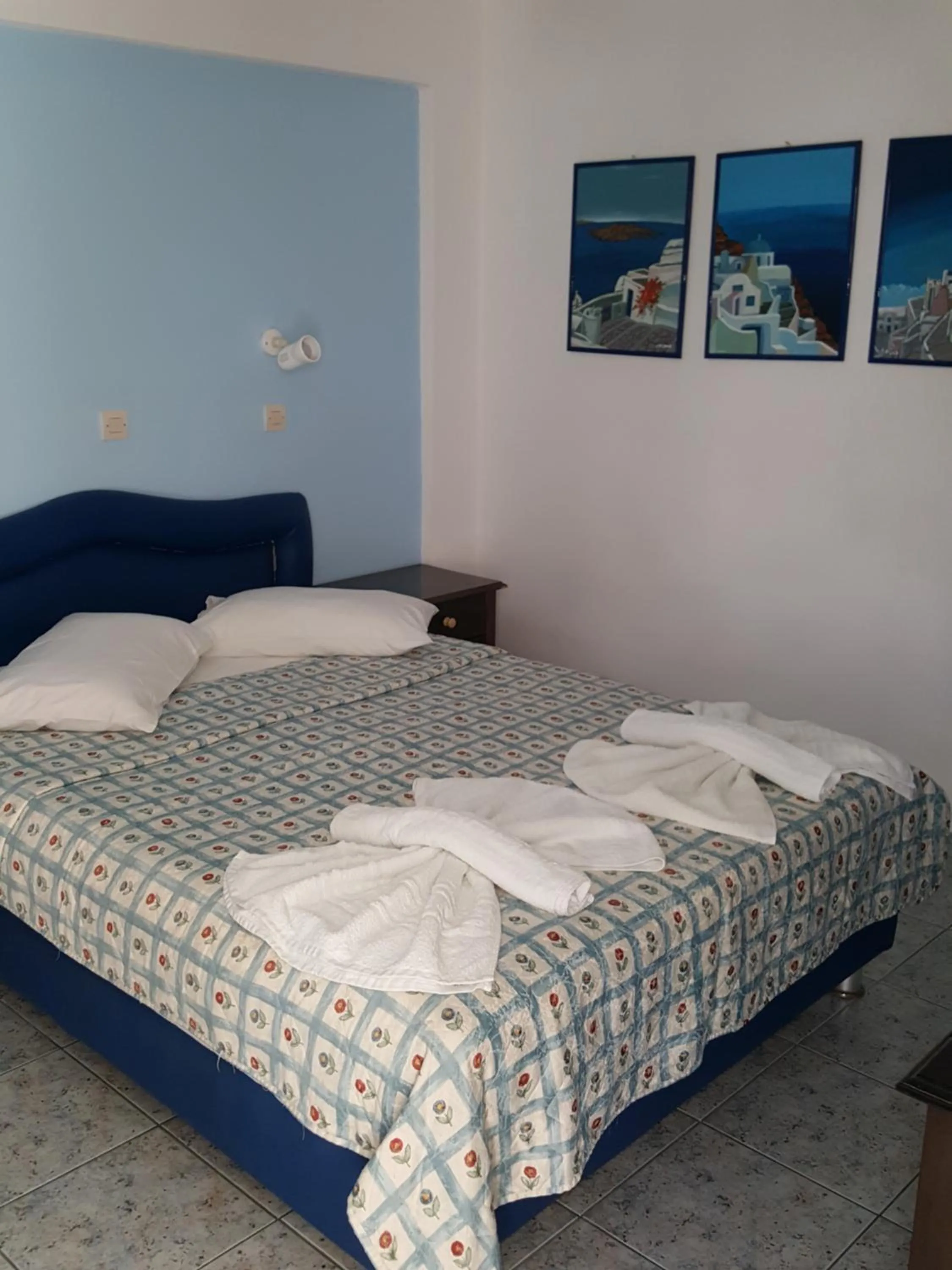Bedroom, Bed in Roula Villa Studios & Apartments