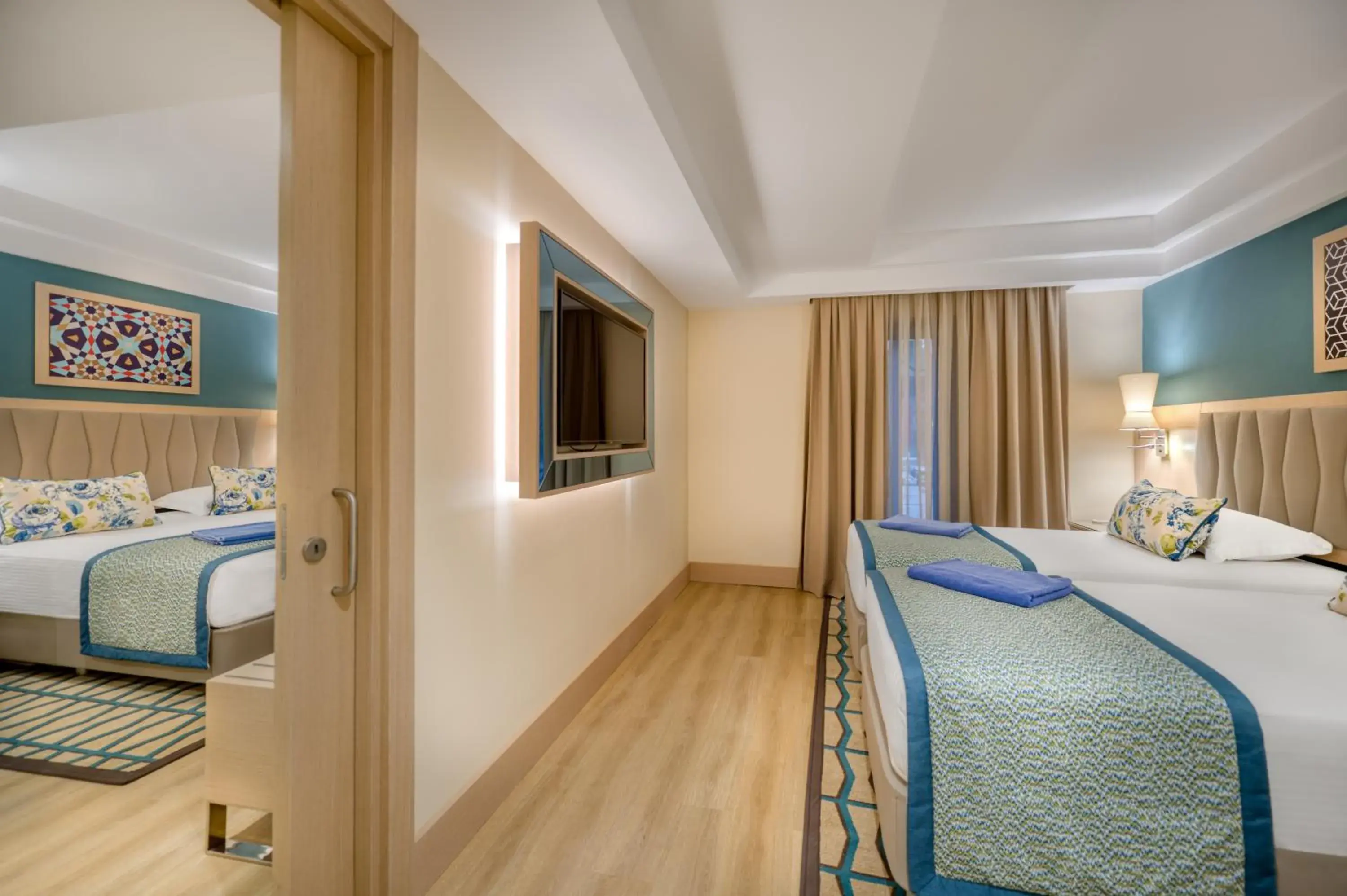 Massage, Bed in Club Mega Saray