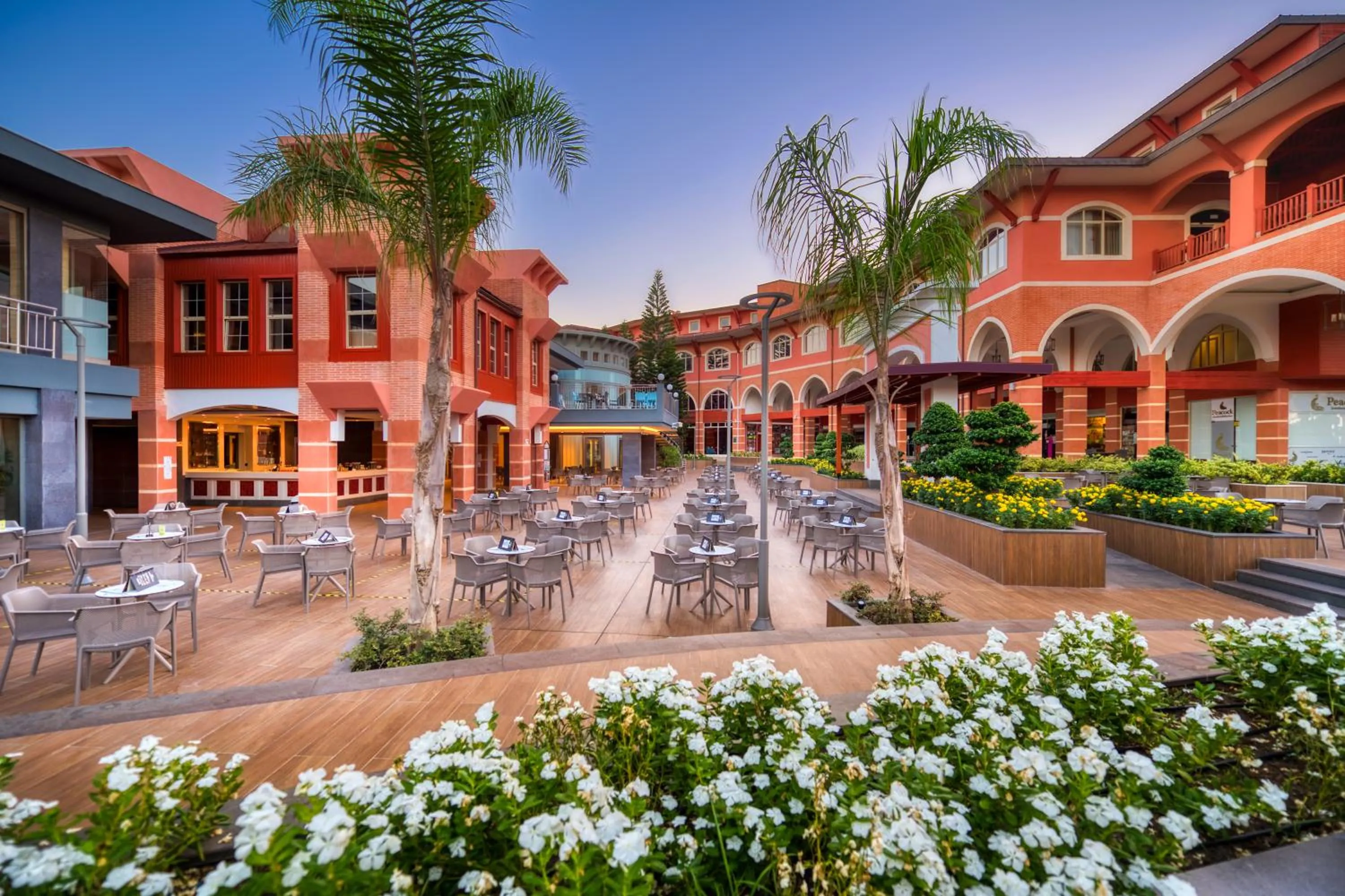 Lounge or bar in Megasaray Club Belek