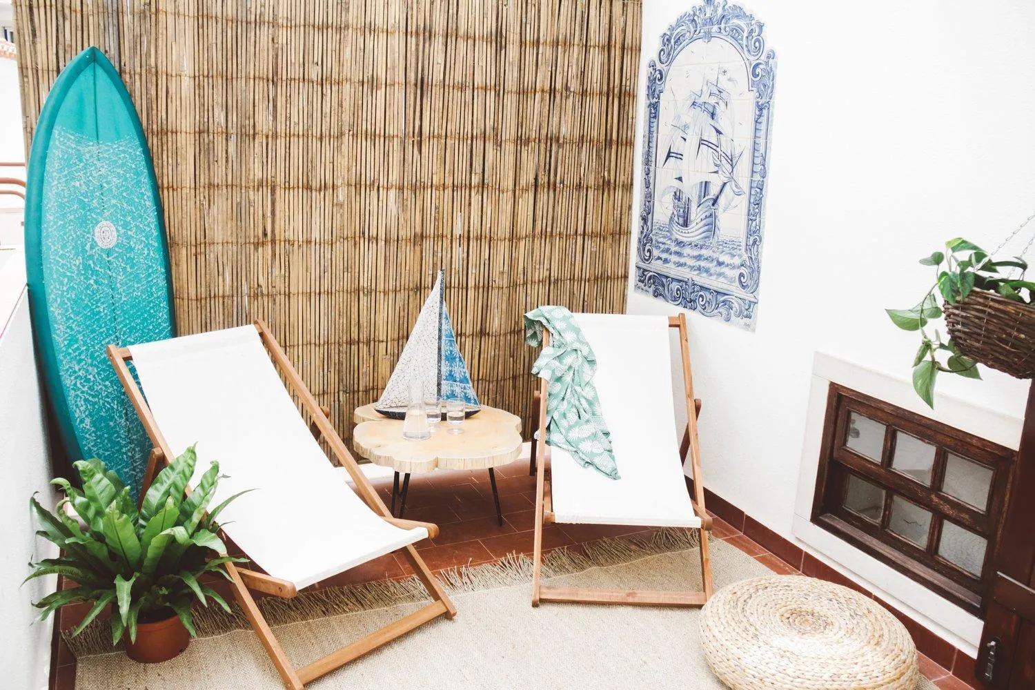 Double or Twin Room with Shared Bathroom in WOT Ericeira Lodge