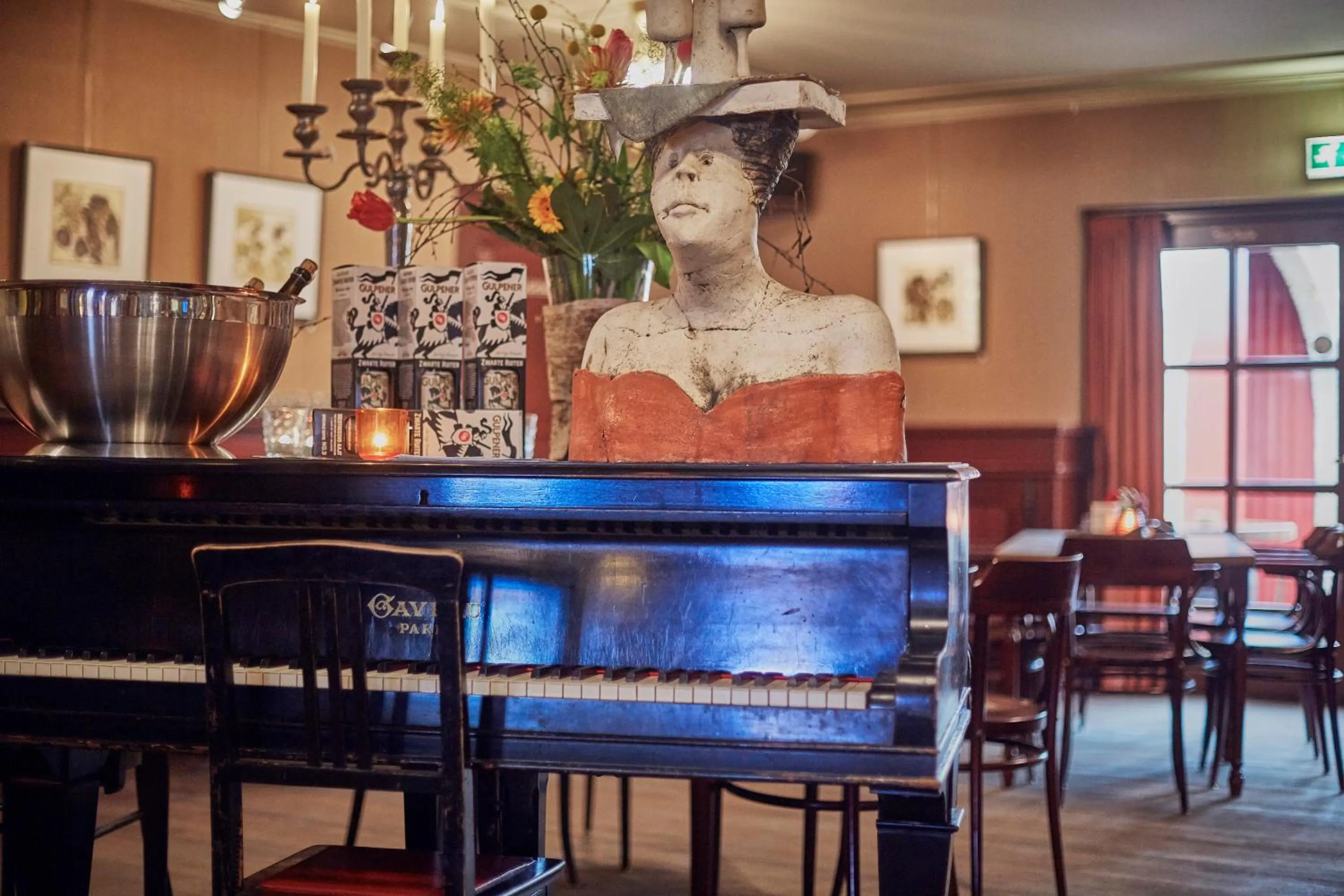 Lounge or bar in Herberg de Zwarte Ruiter