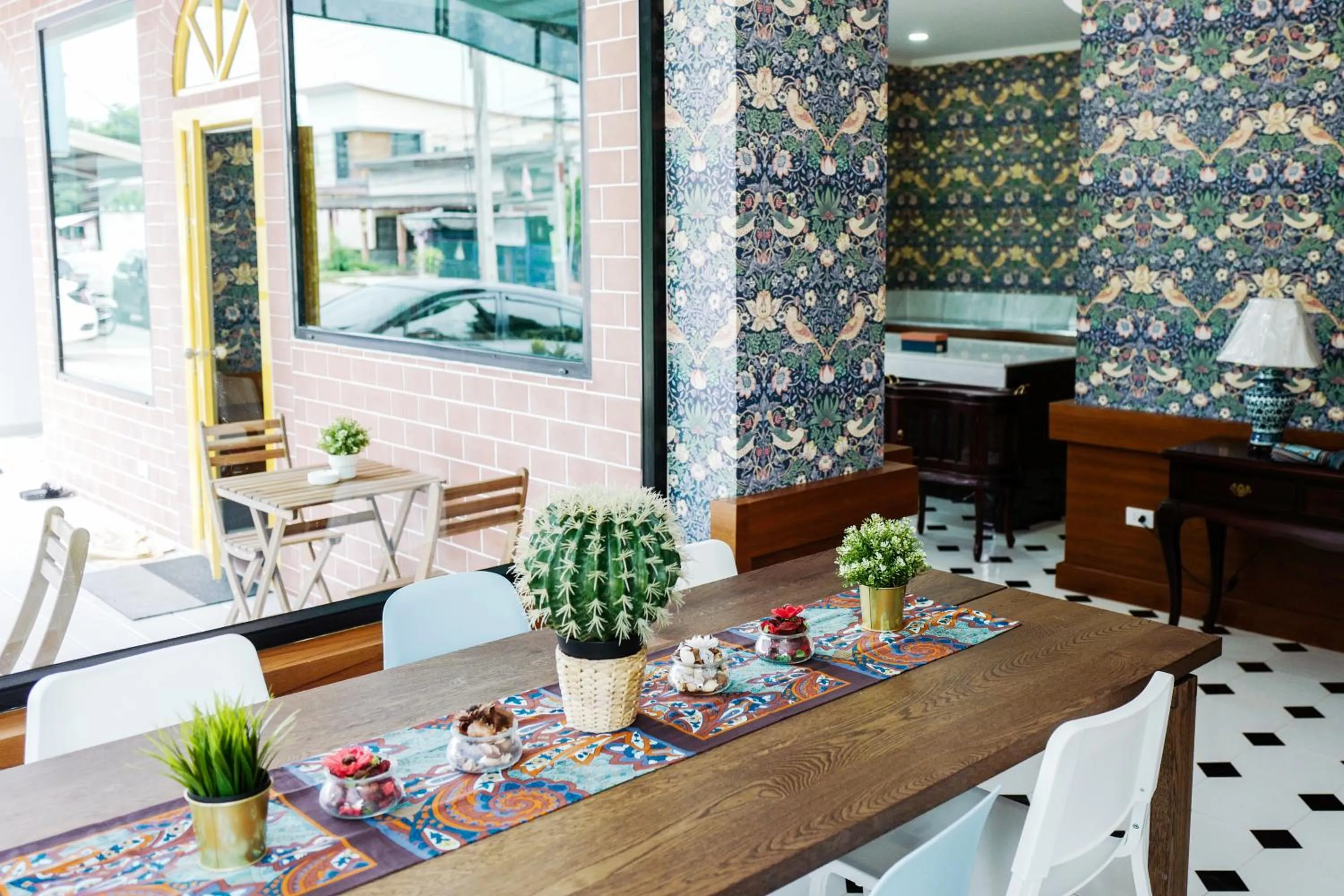 Food and drinks in Chez Bure - Bure Homestay