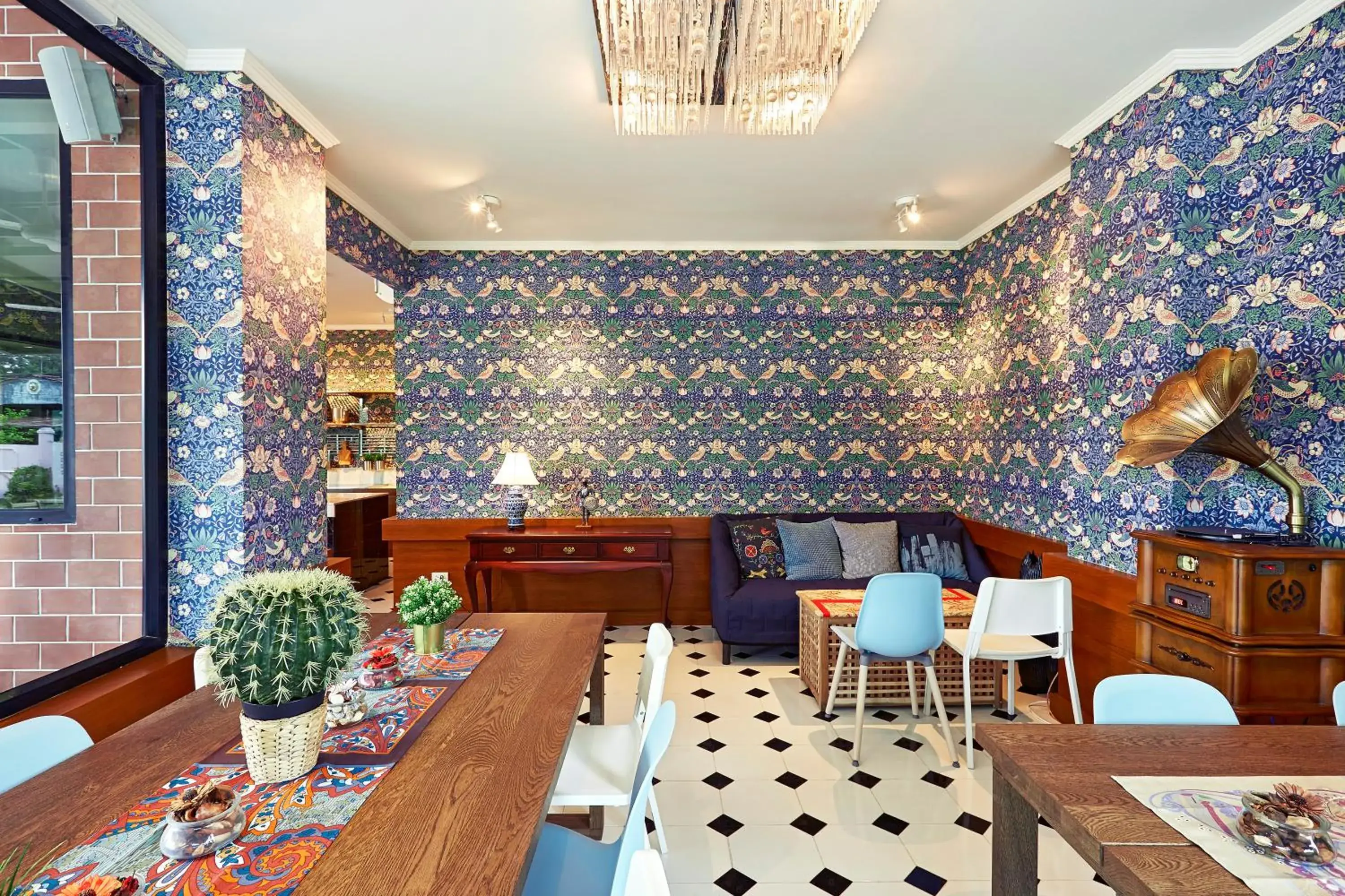 Lounge or bar in Chez Bure - Bure Homestay Lounge or bar in Chez Bure - Bure Homestay